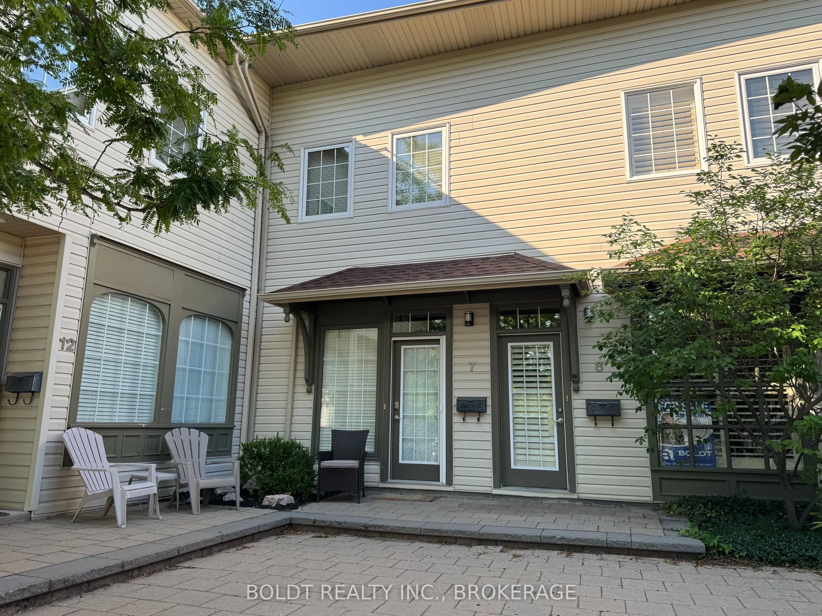 49 ONTARIO Street #8