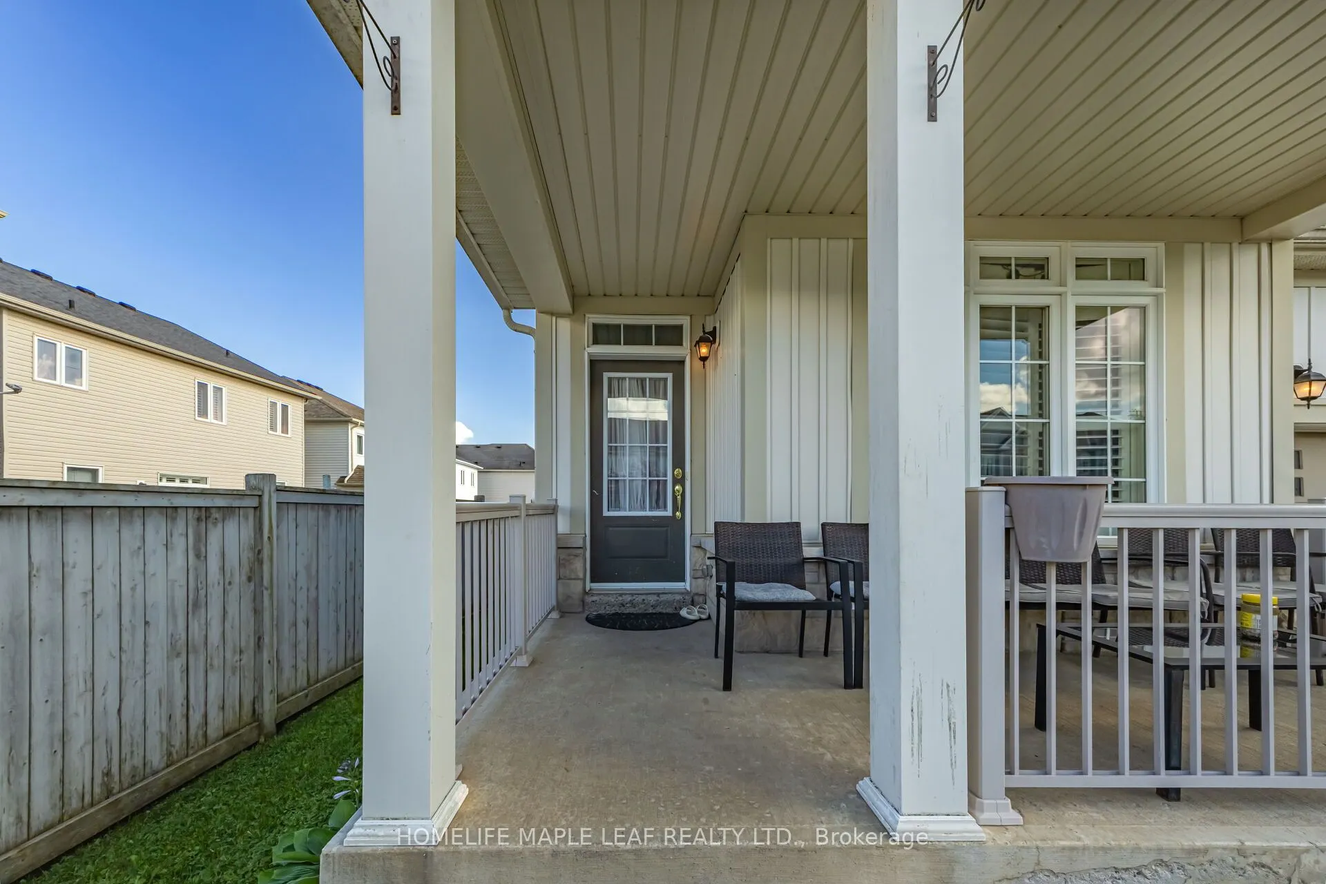 721 Cook Crescent