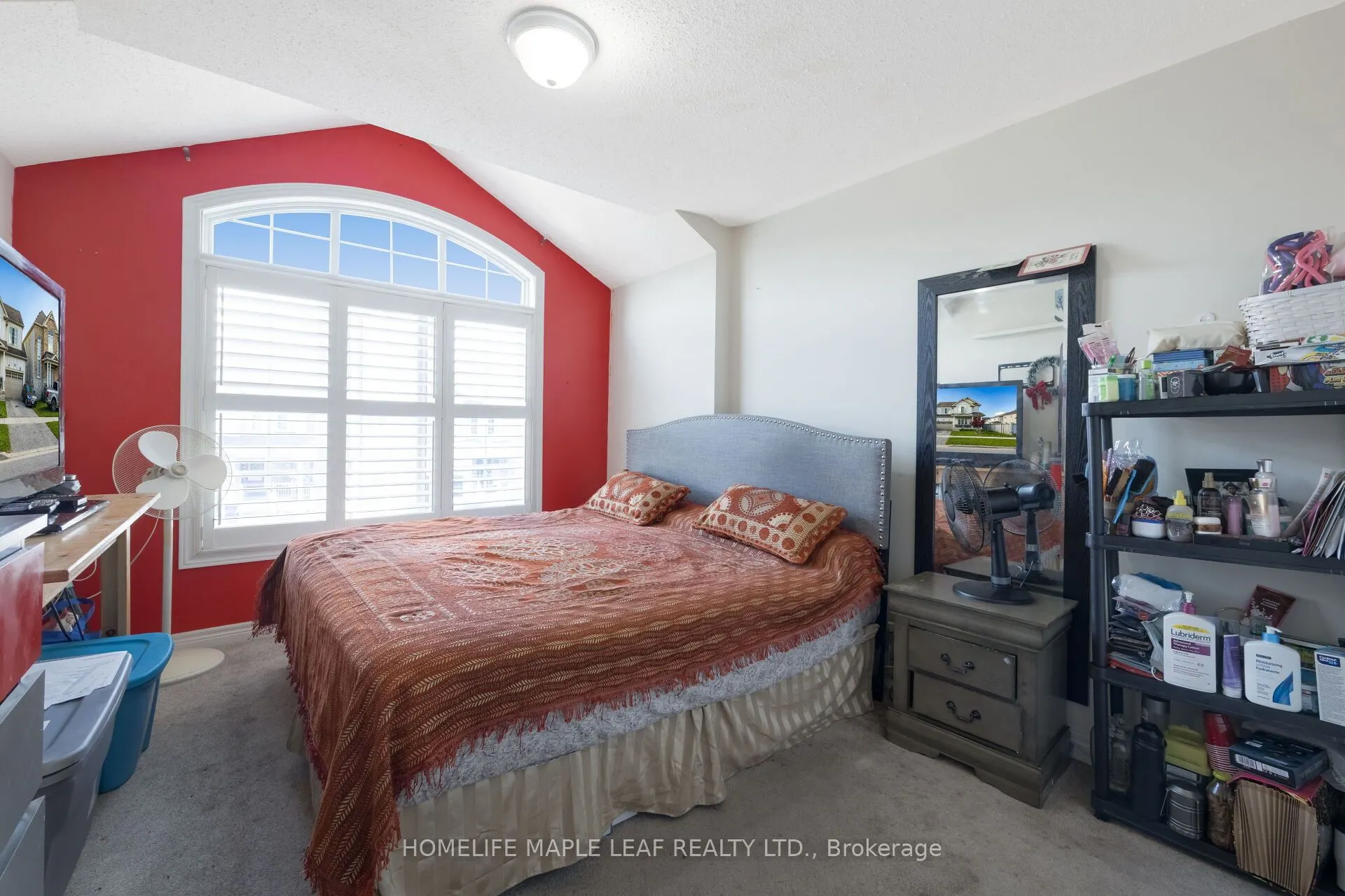 721 Cook Crescent