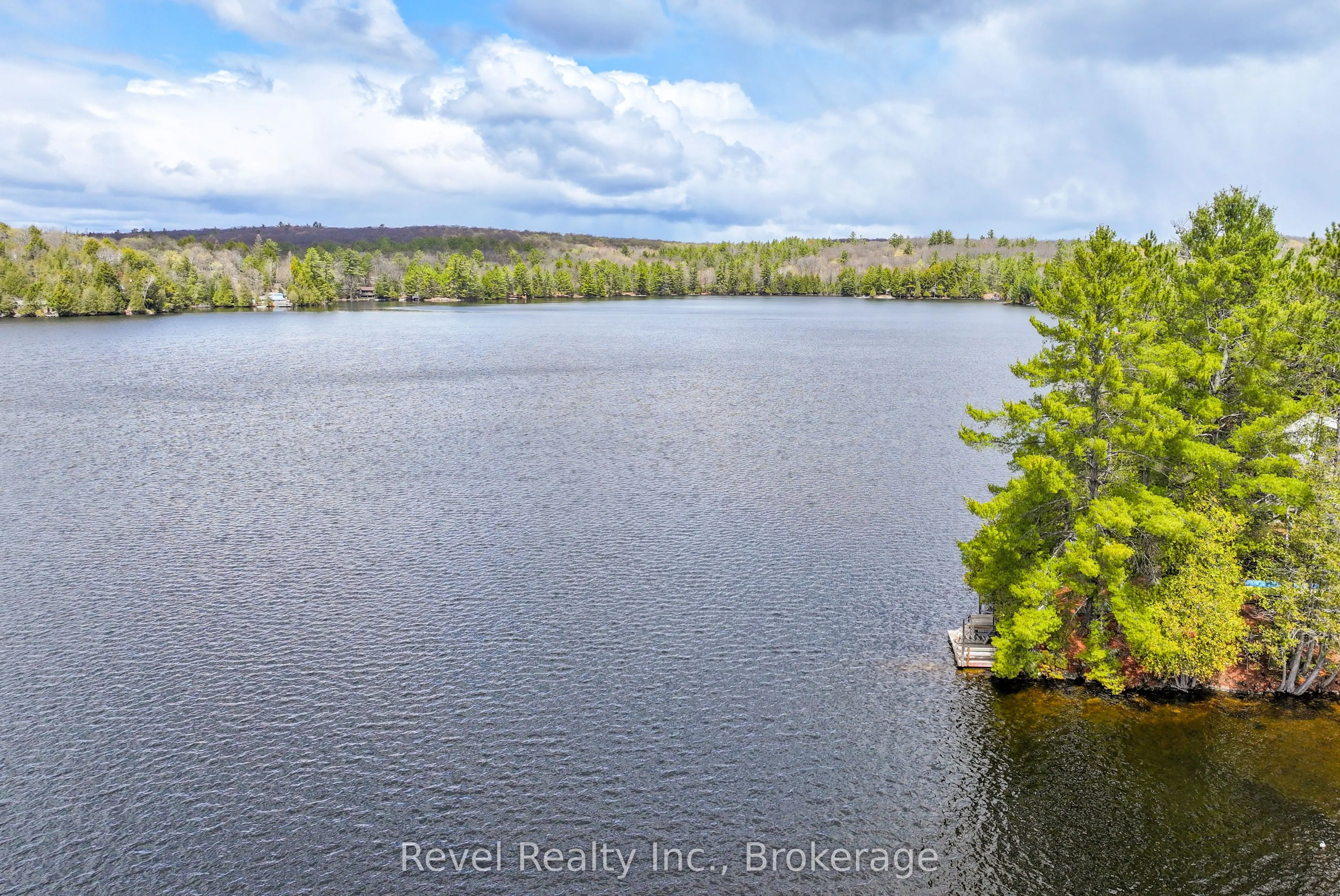 1129 LAKESHORE Road