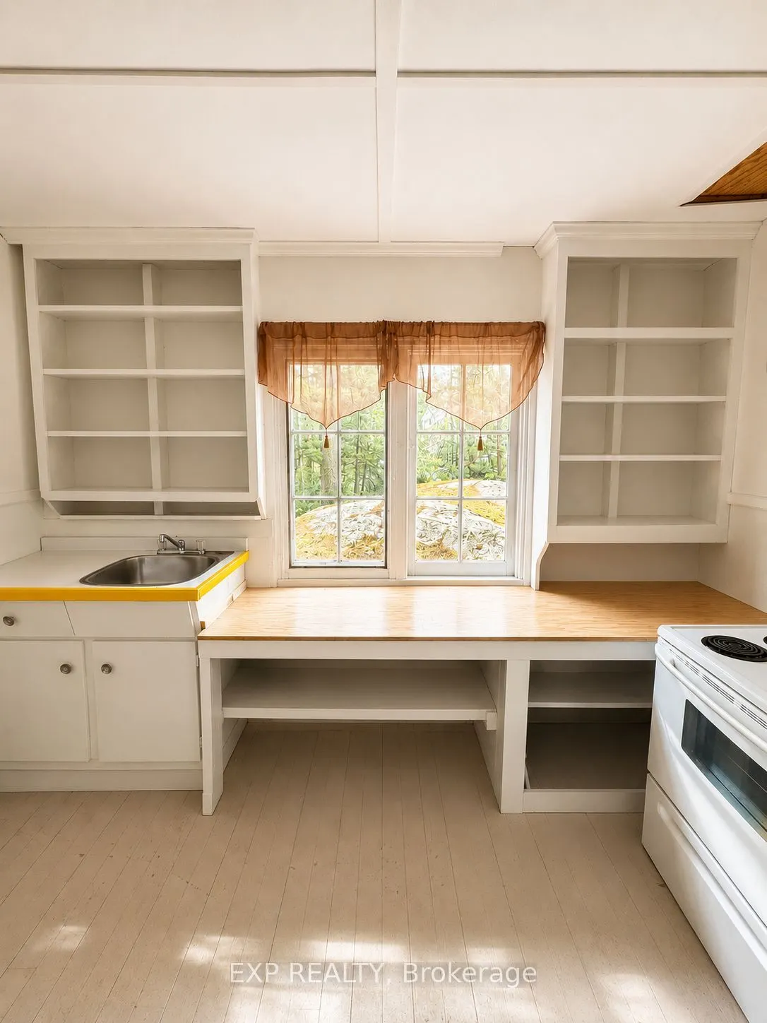 7594 Severn River Shore