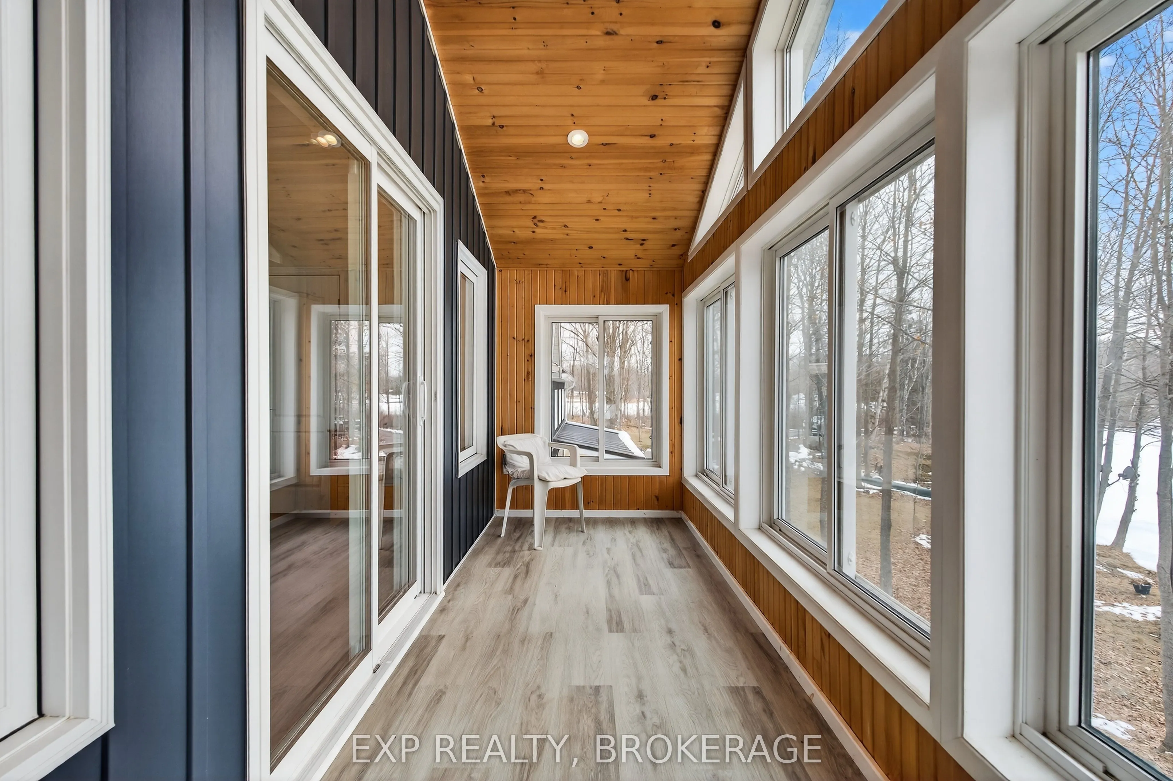 3855 HIDEAWAY Lane
