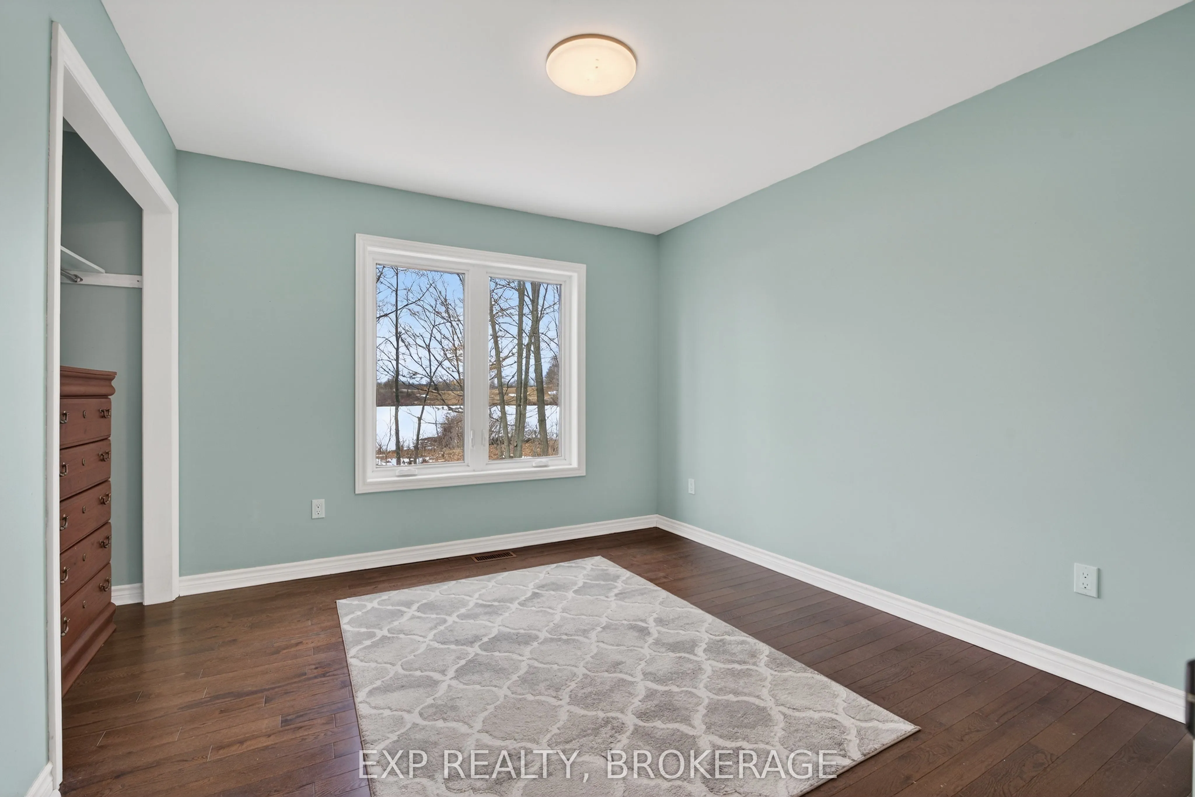 3855 HIDEAWAY Lane