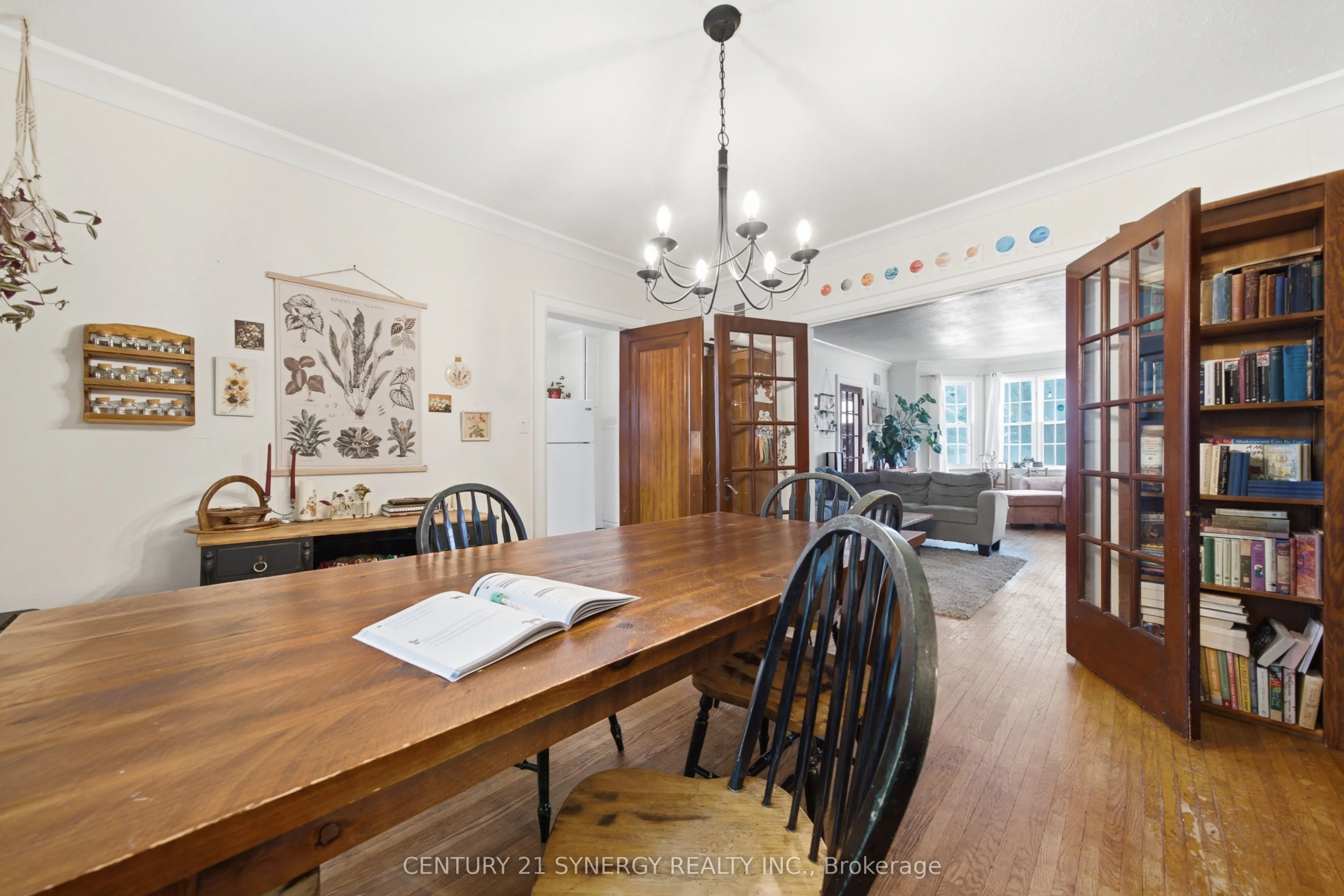 207-209 Foster Avenue