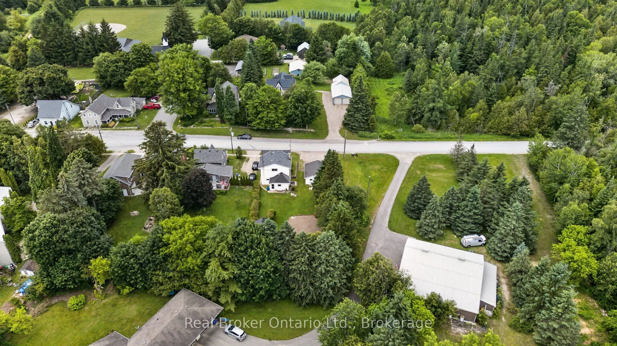 9033 Erin Garafraxa Townline