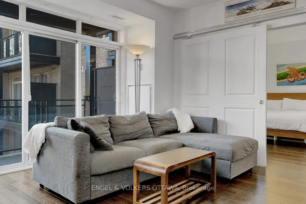 429 Kent Street #428