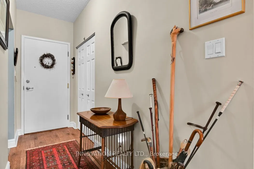 1 Rosamond Street E #319
