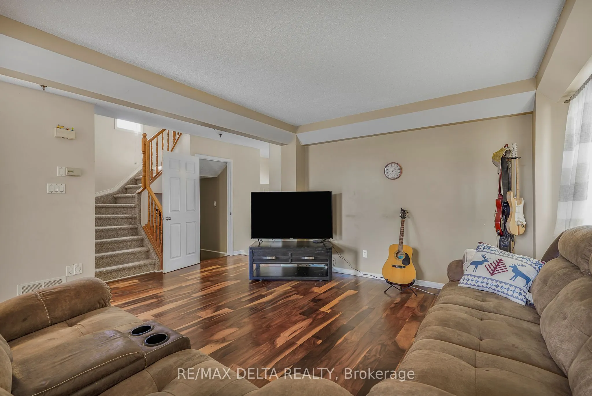 2218 Cecile Crescent