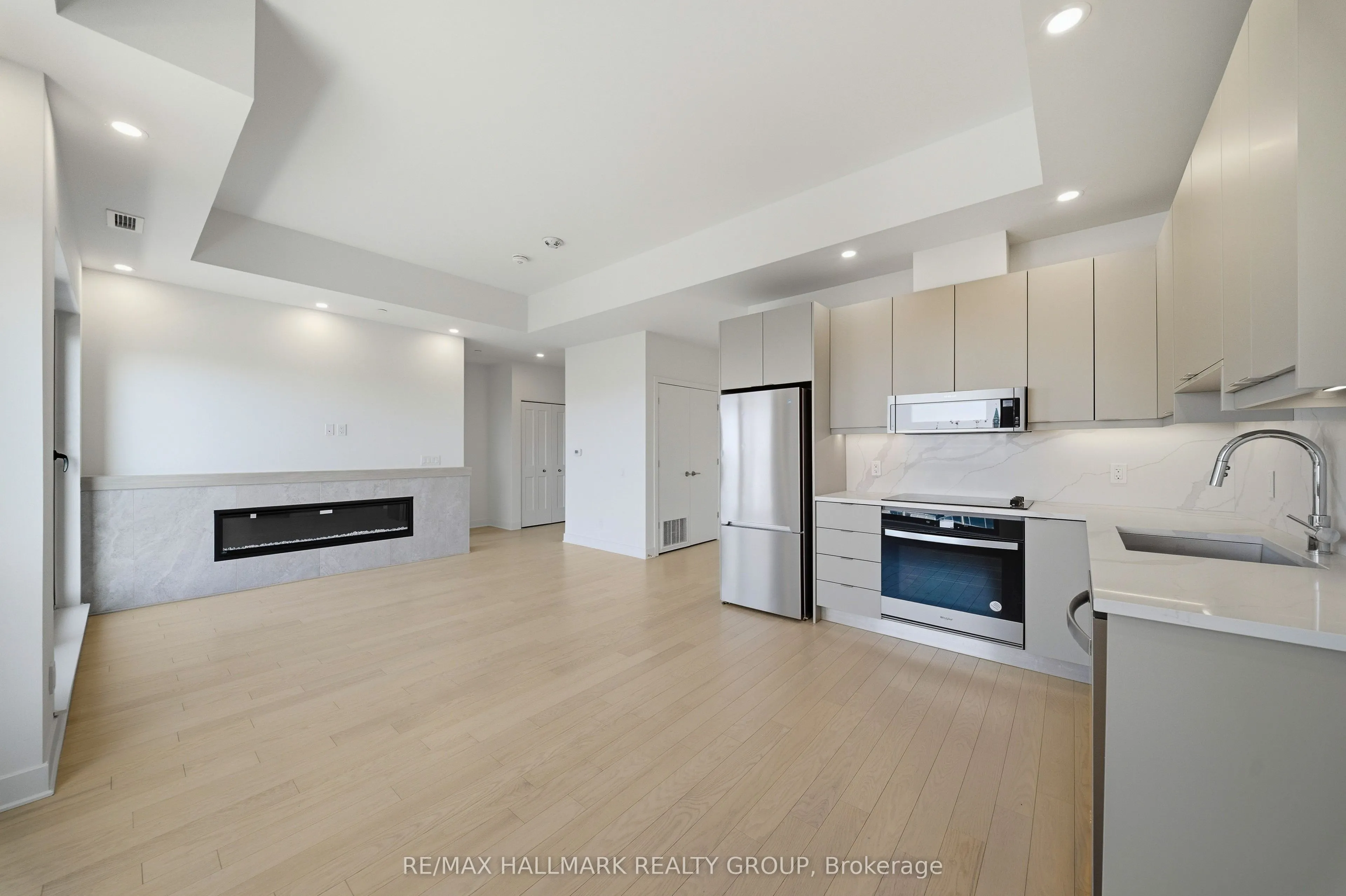 180 George Street #2601