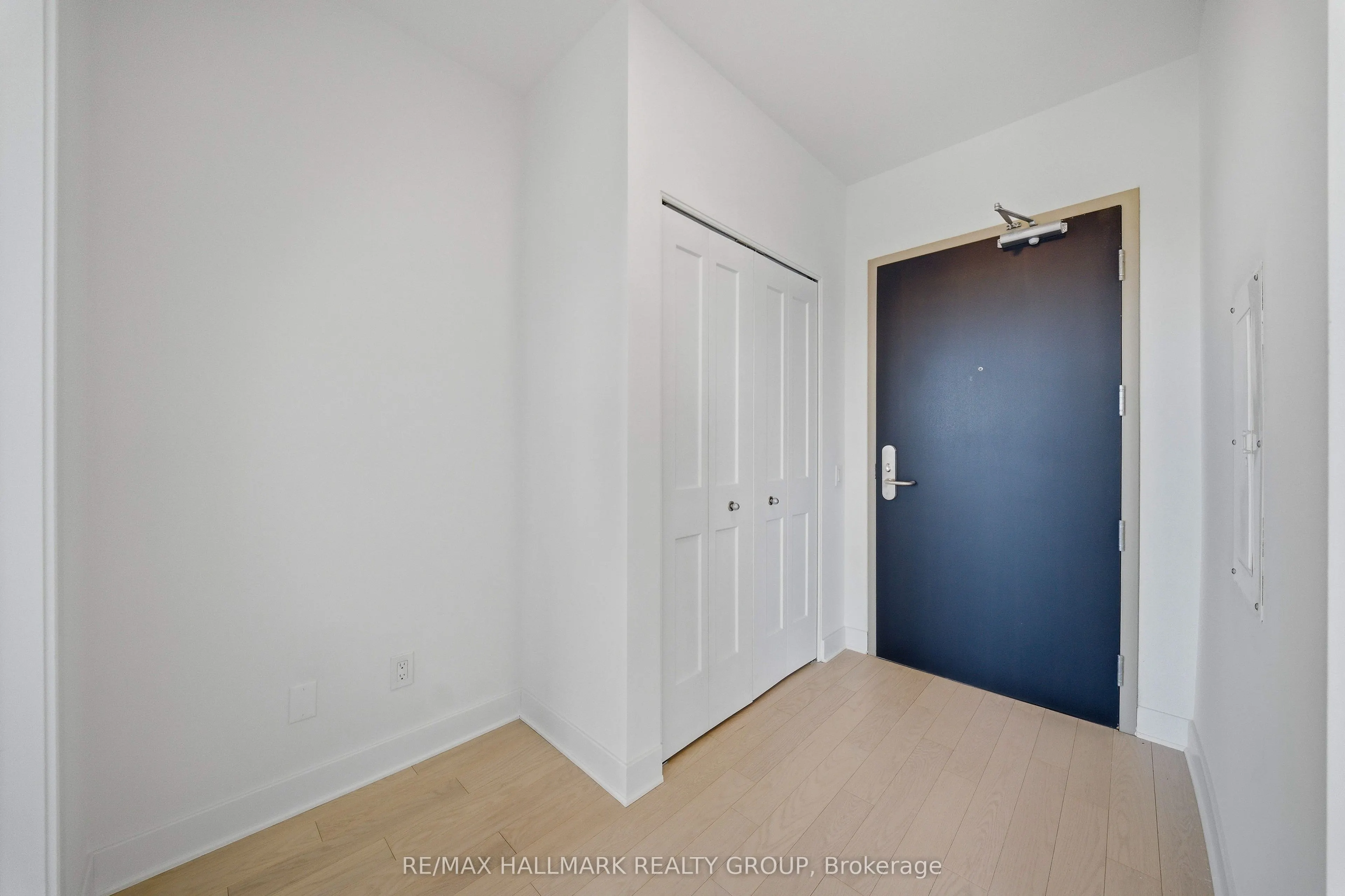 180 George Street #2601