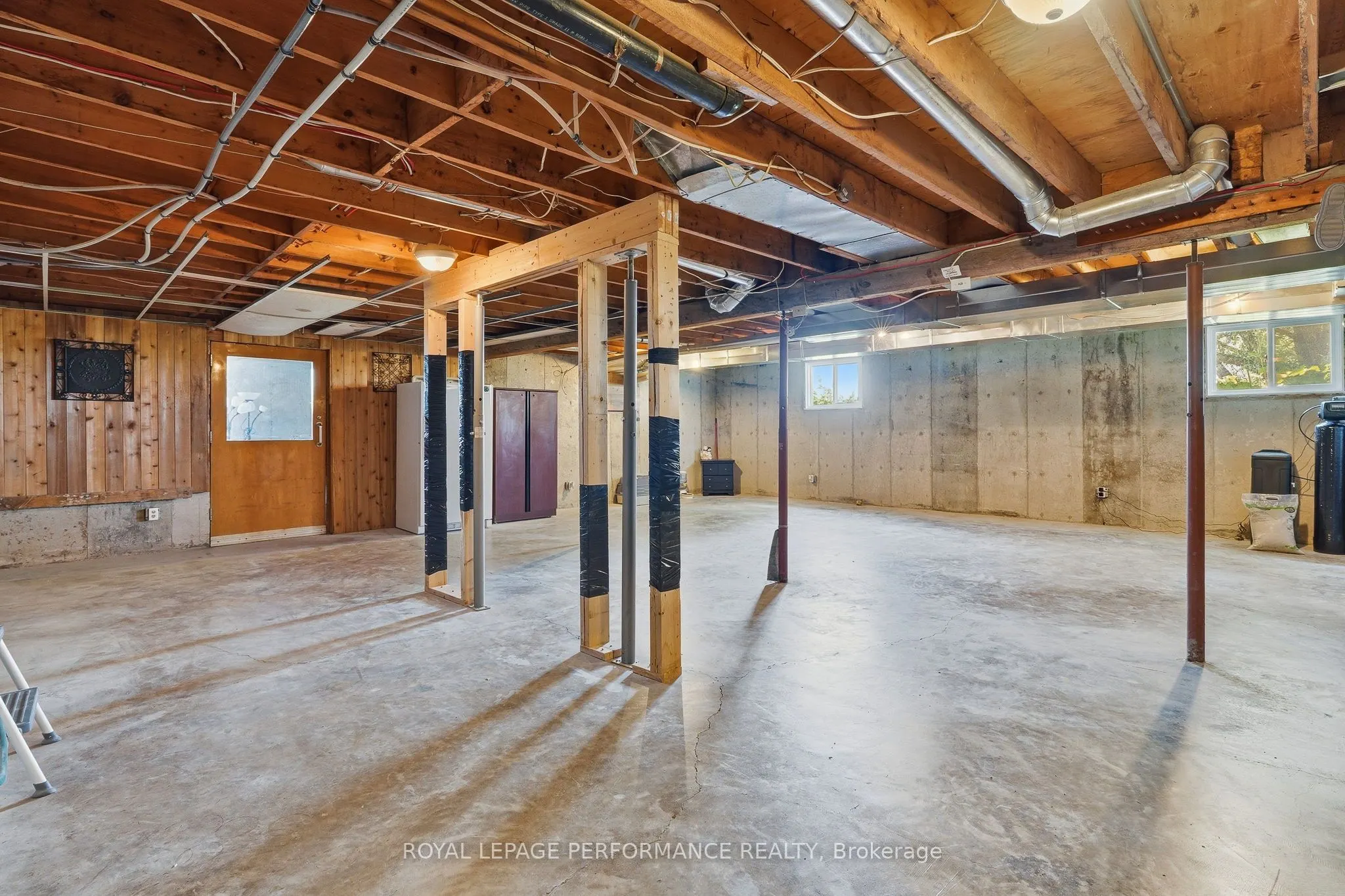 3012 Birchgrove Road