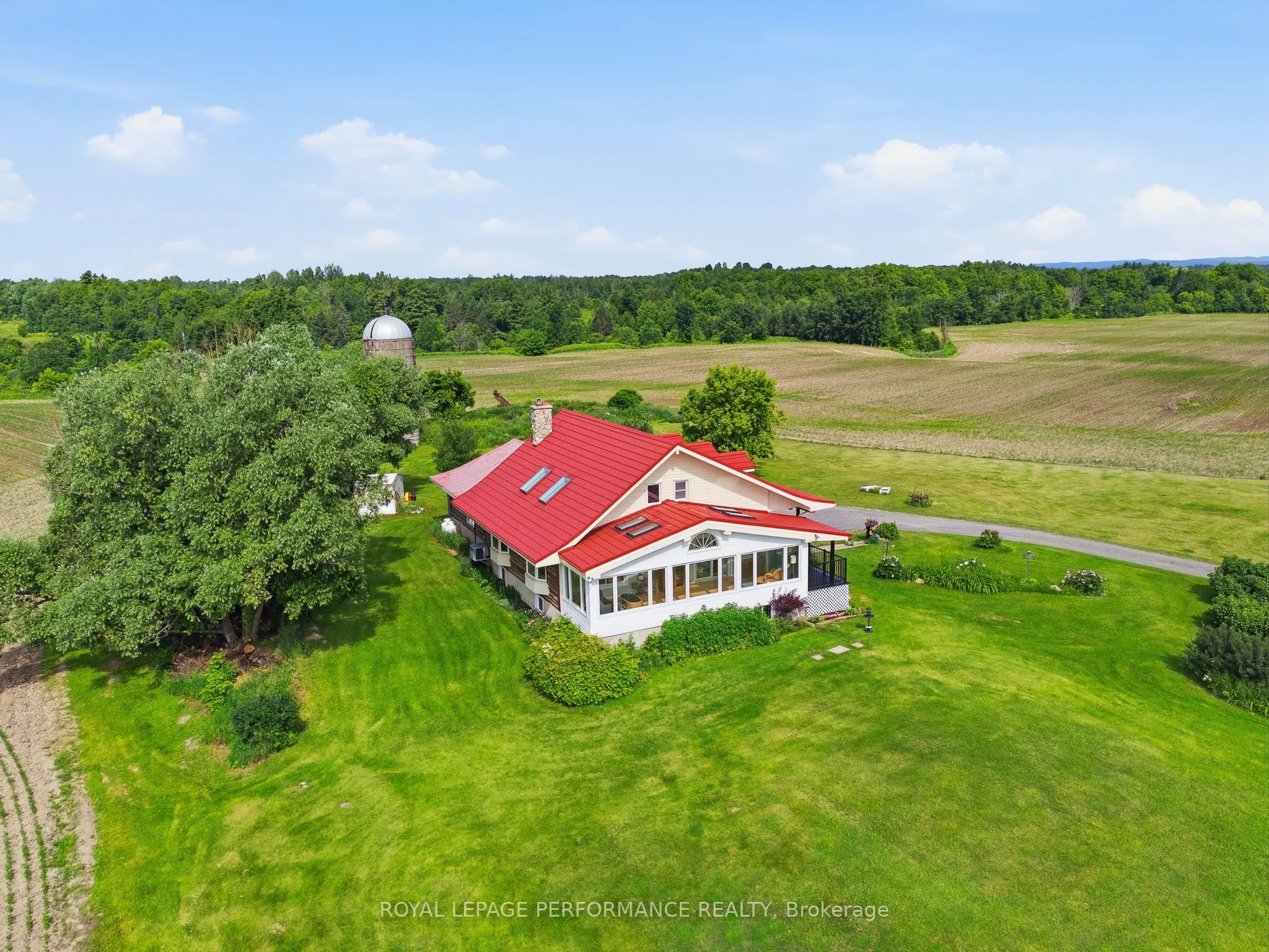 3012 Birchgrove Road