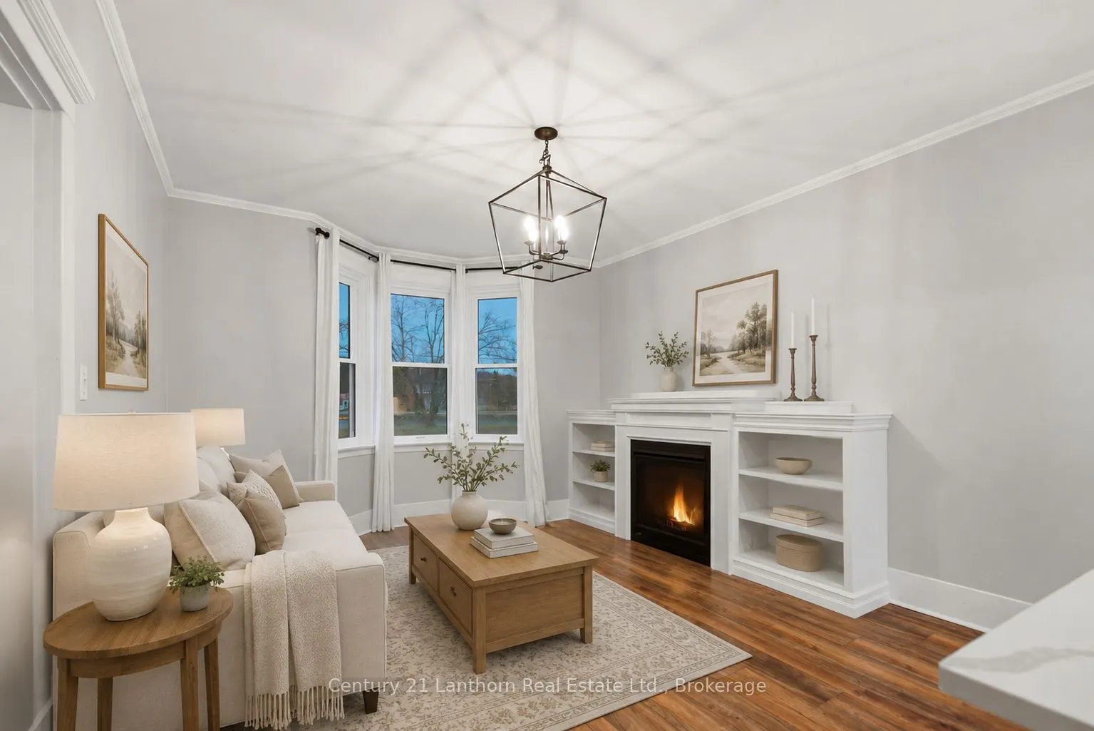 320 Grand Road