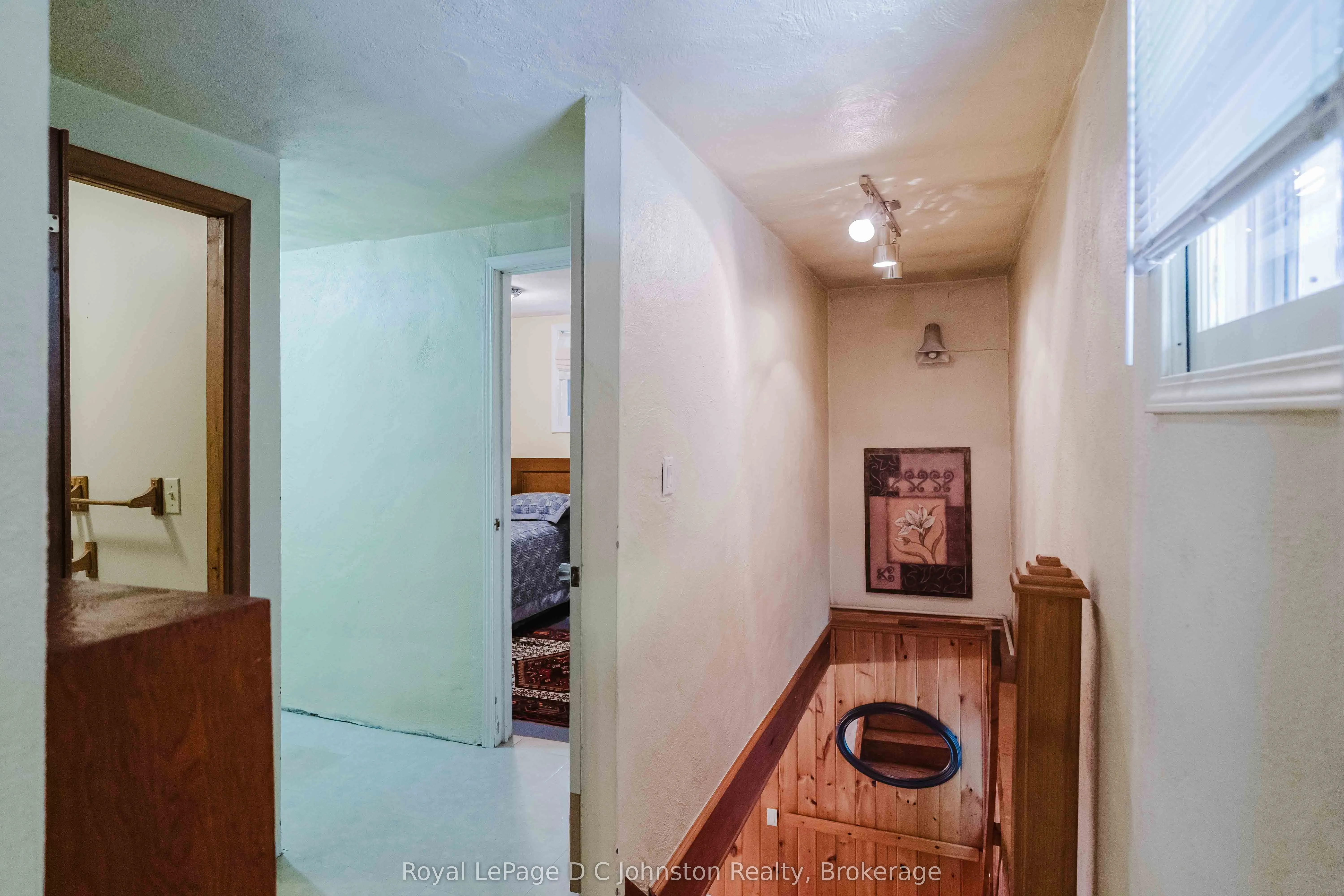 711 Bruce Rd 9 Road
