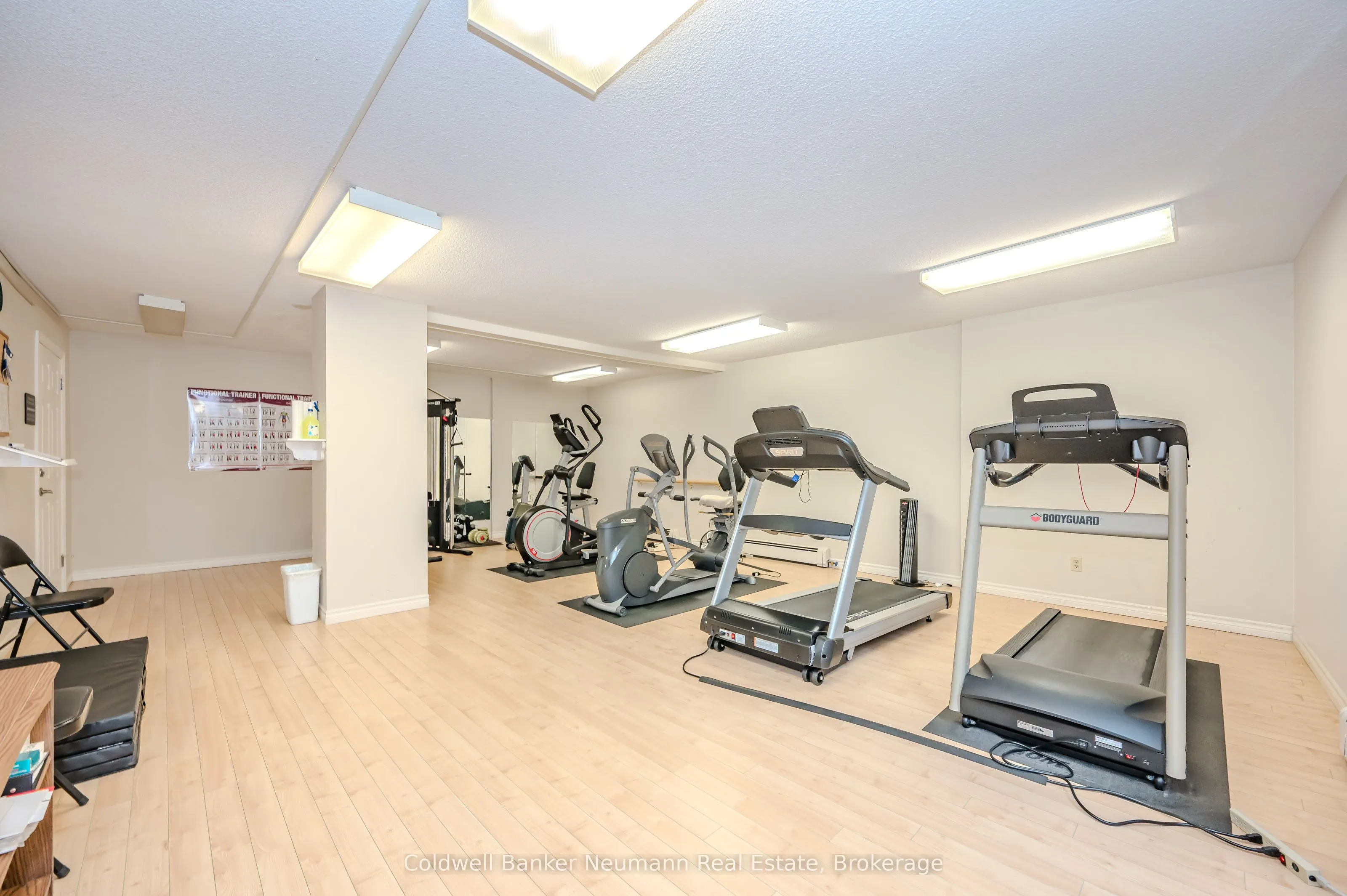 23 Woodlawn Road E #305