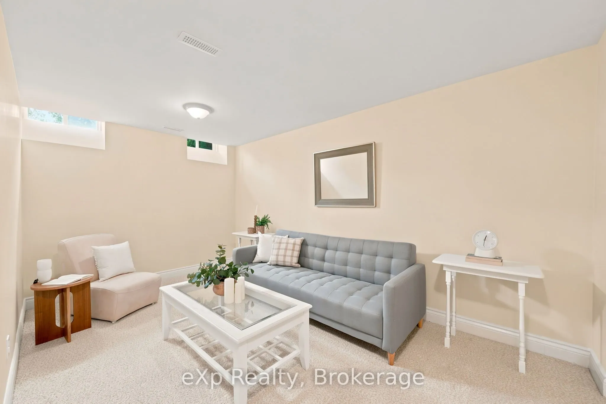 300 D'Arcy Street #106