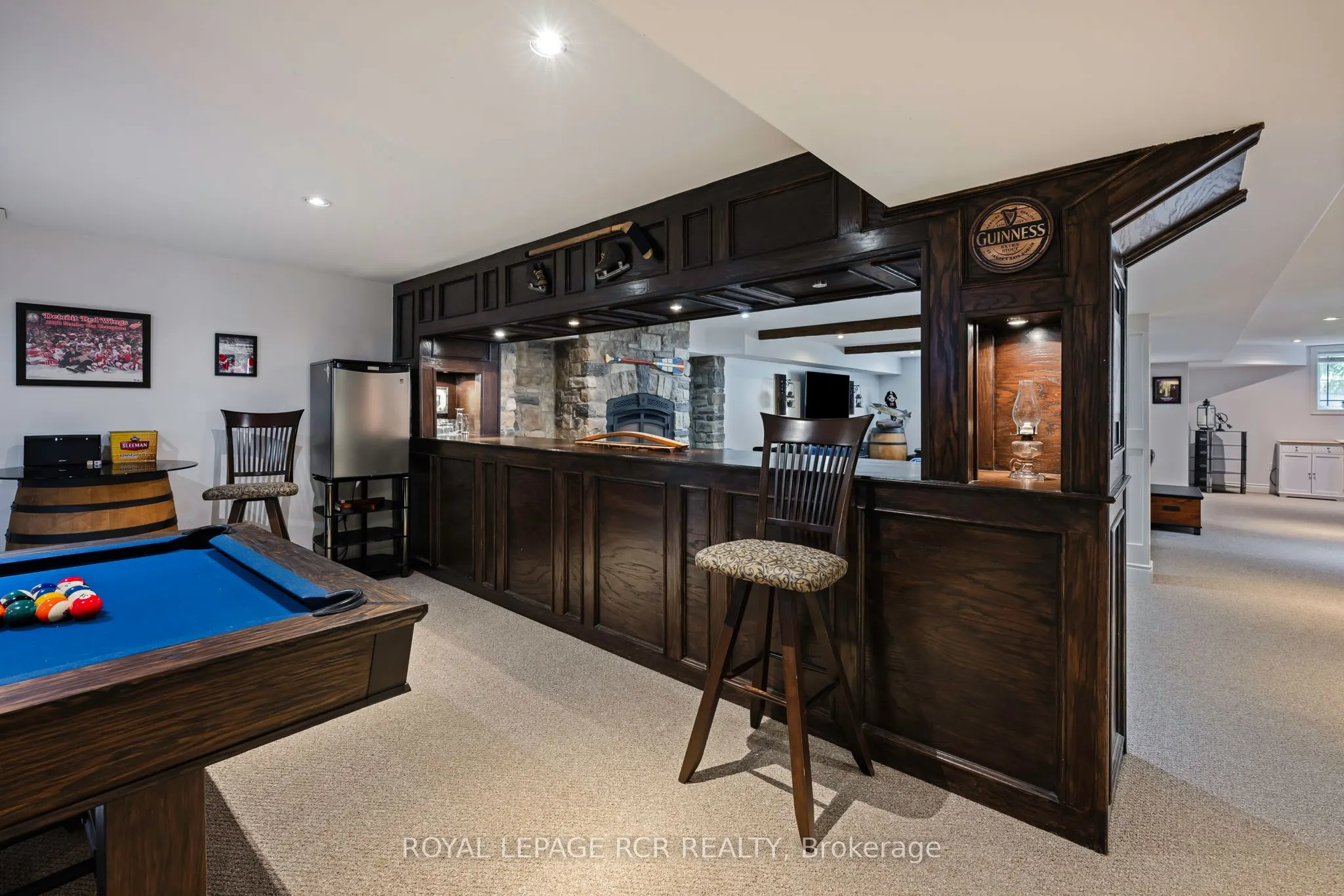 6 Brookhaven Crescent