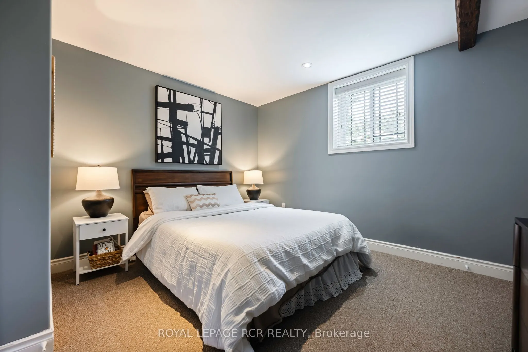 6 Brookhaven Crescent