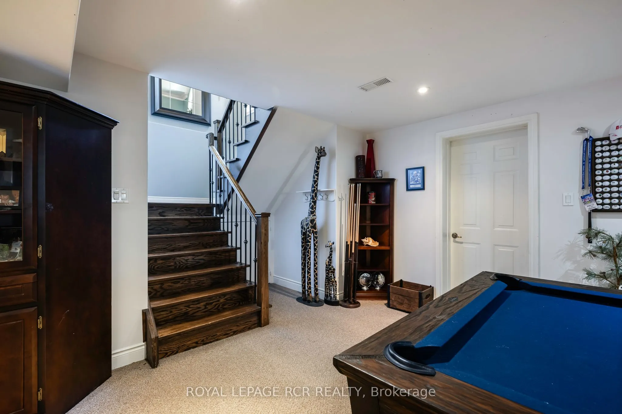 6 Brookhaven Crescent