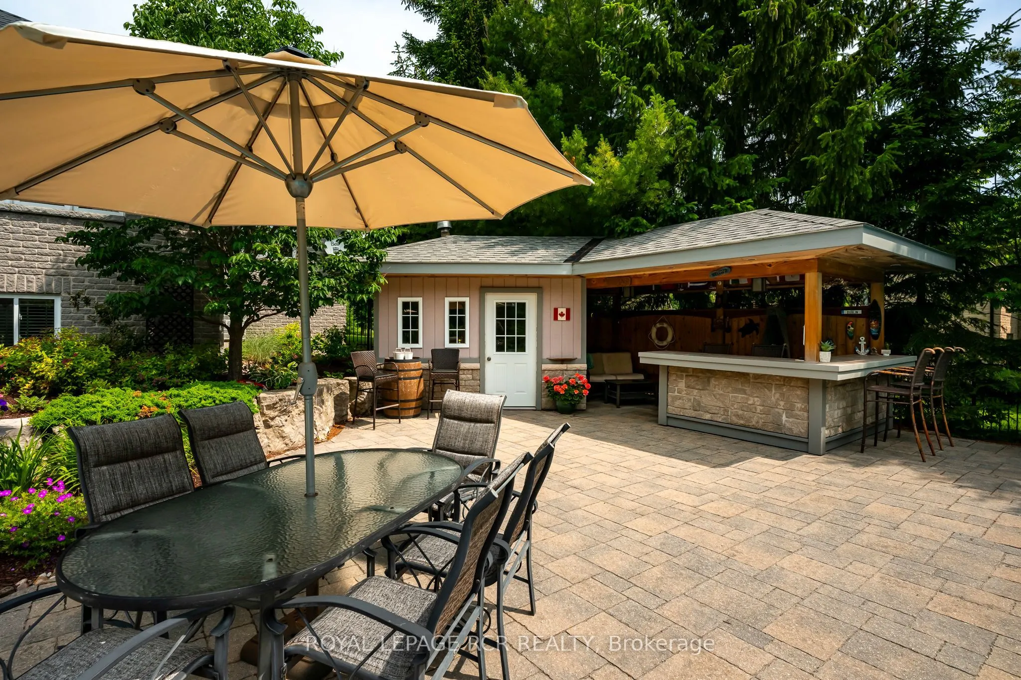 6 Brookhaven Crescent