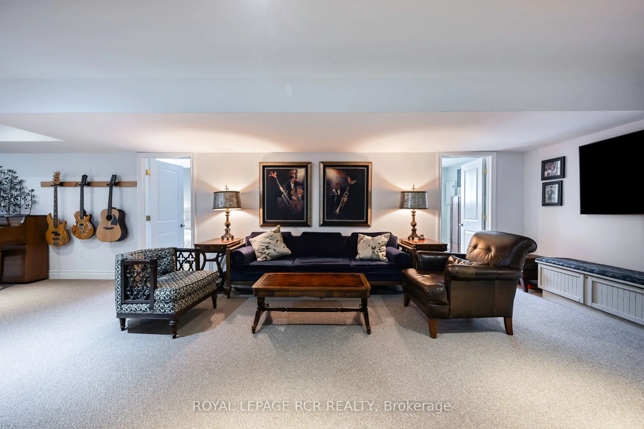 6 Brookhaven Crescent