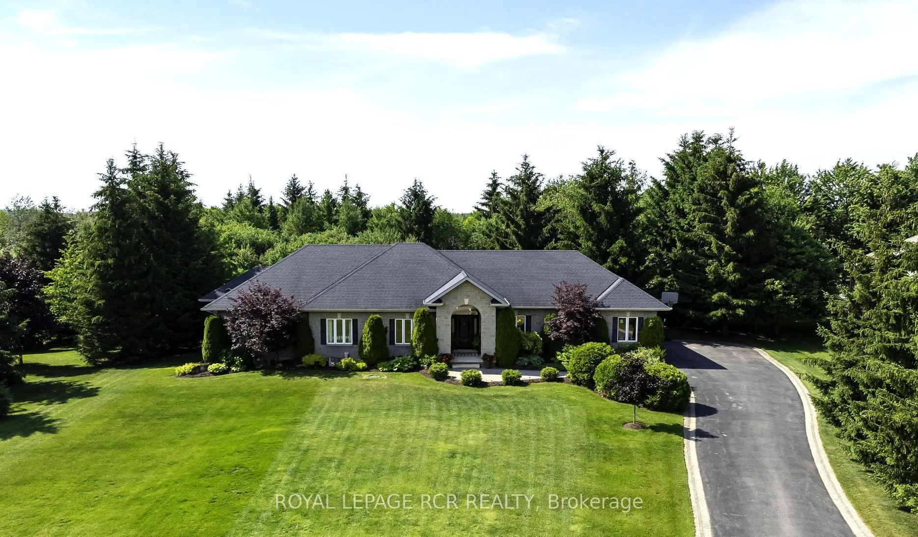 6 Brookhaven Crescent