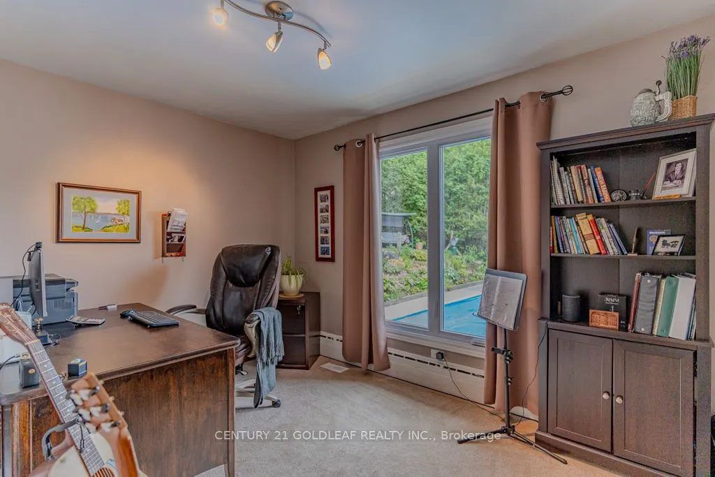 1549 Du Parc Avenue
