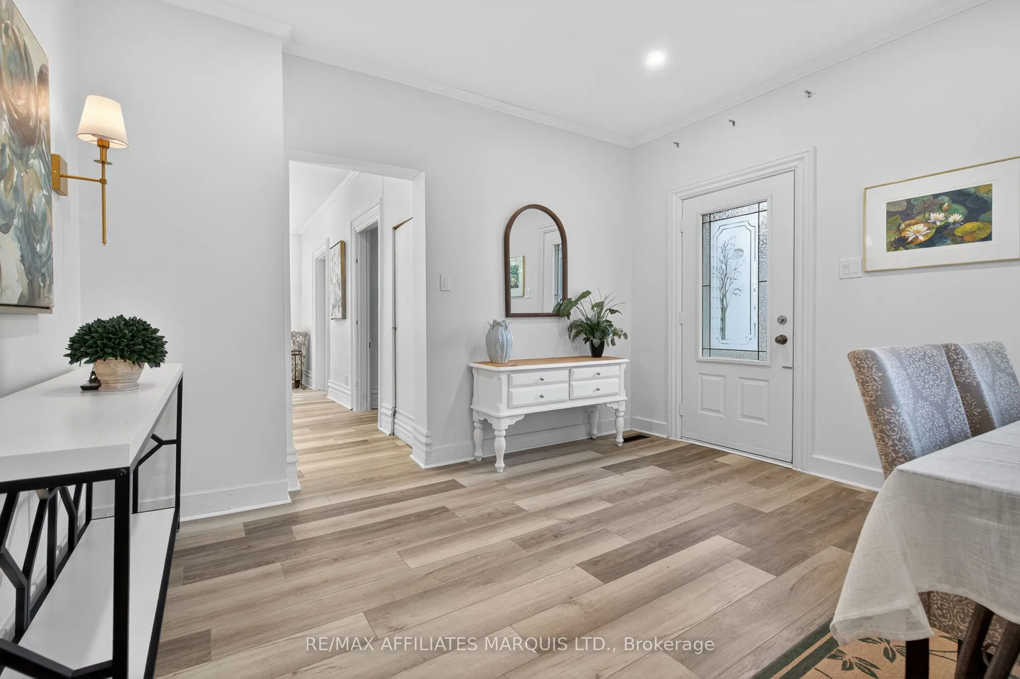 326 Third Street E