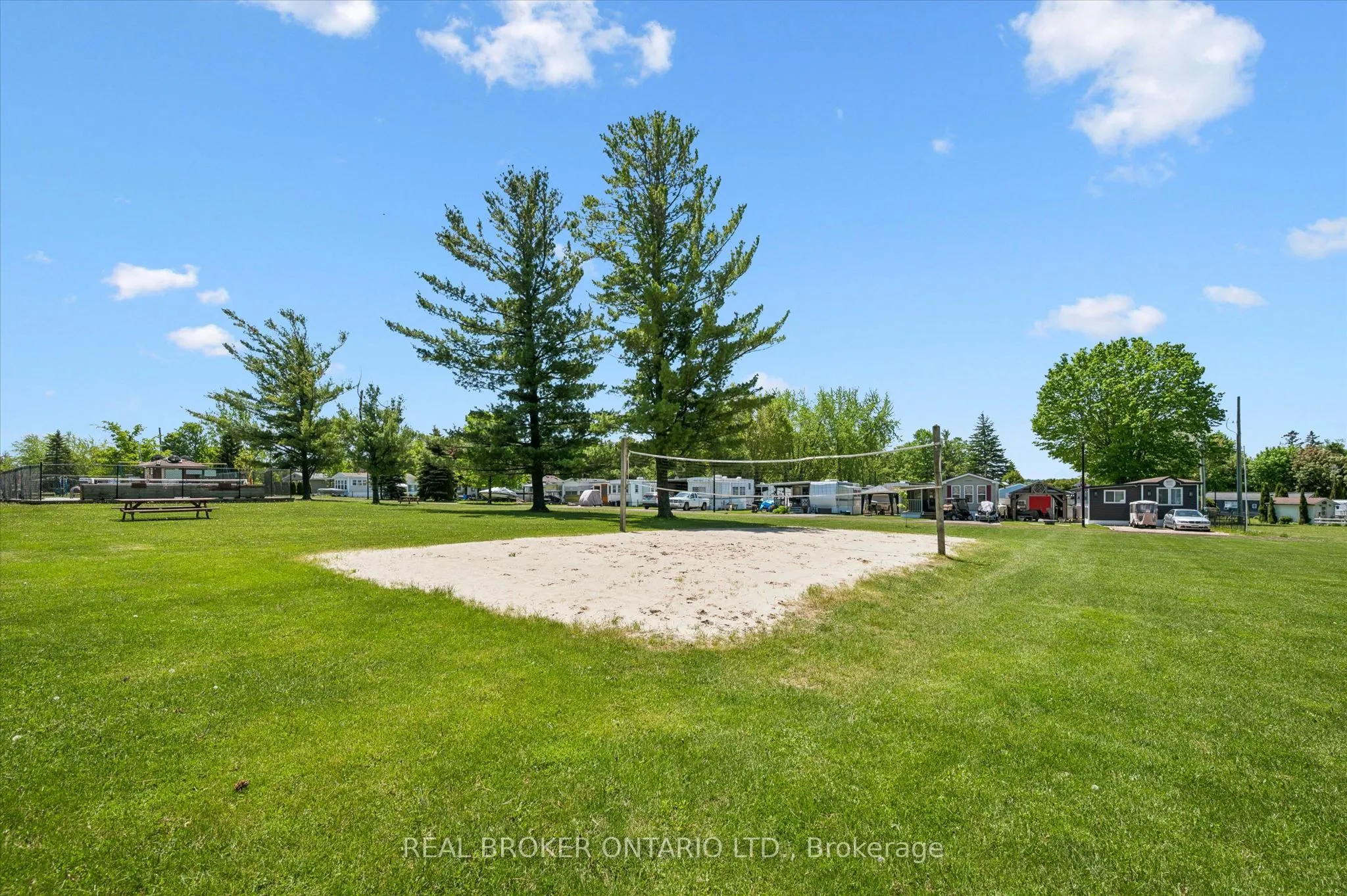 127 Cedar Crescent