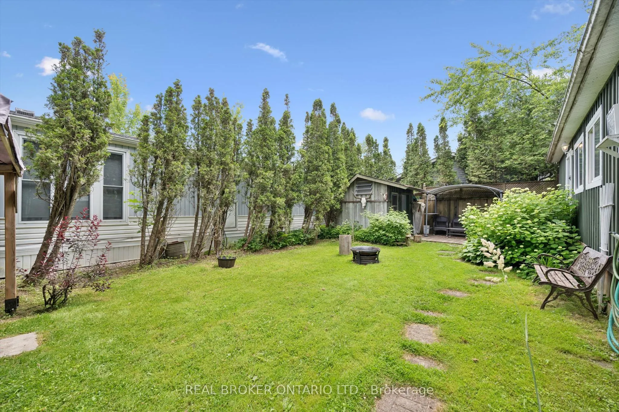 127 Cedar Crescent