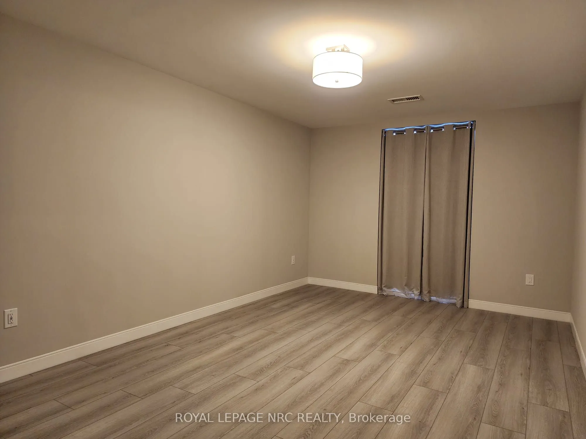 118 West Street #204