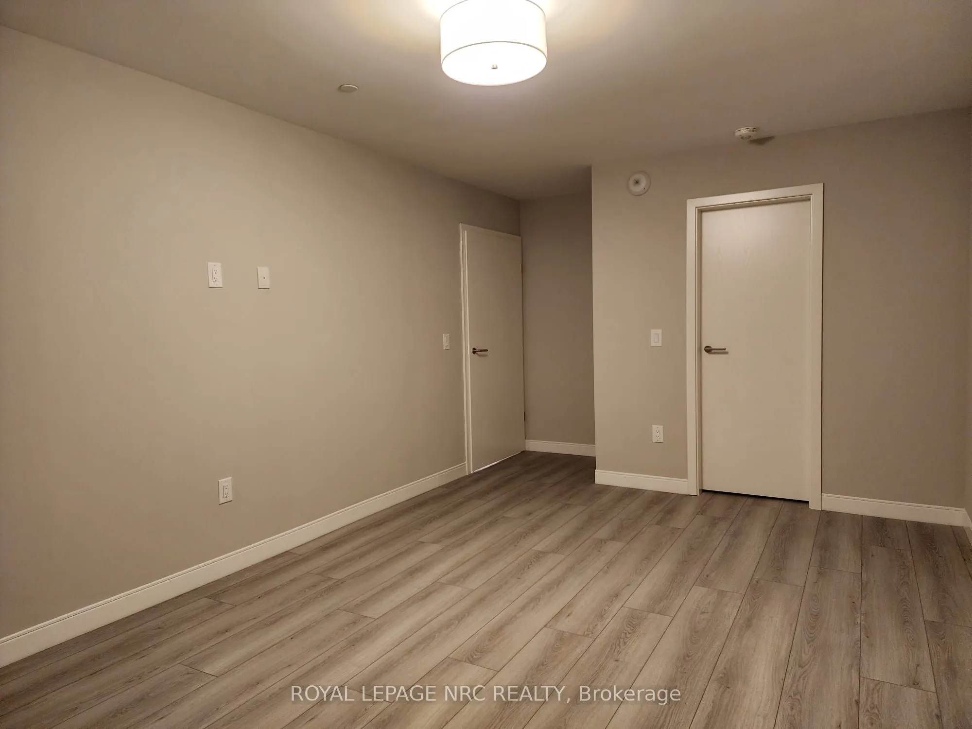 118 West Street #204