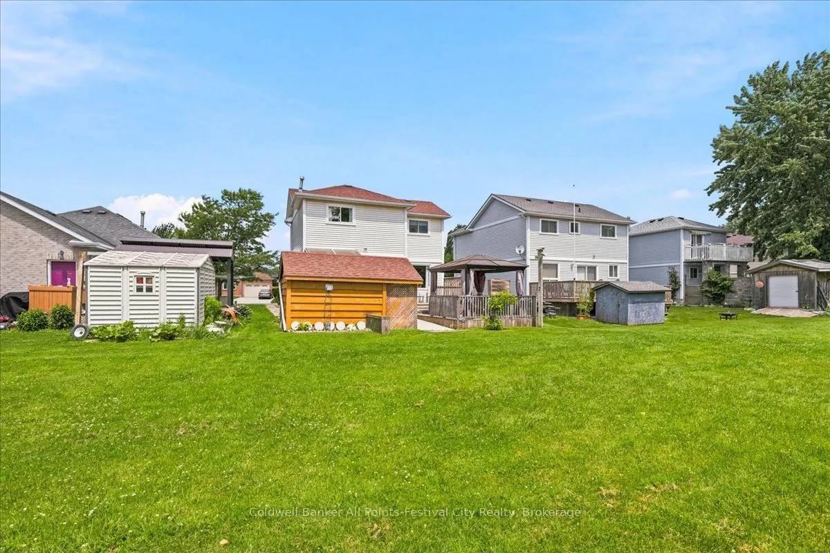 75 Edison Crescent