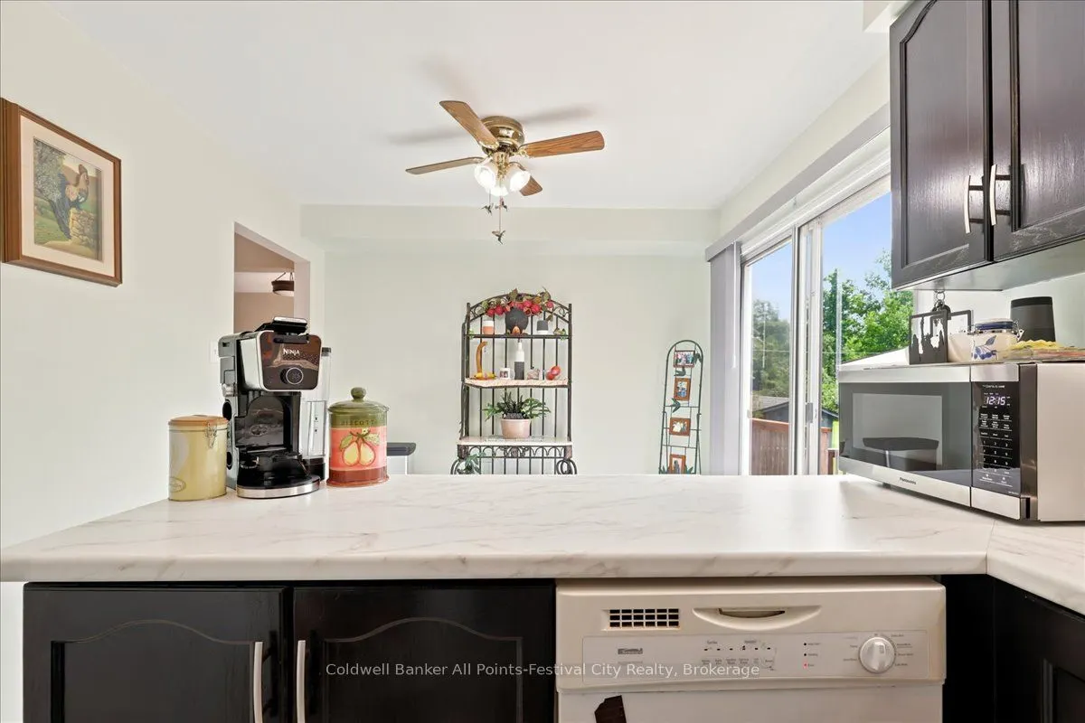 75 Edison Crescent