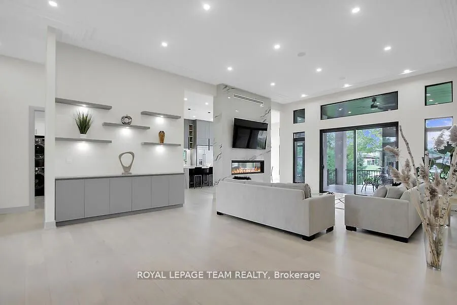6865 Pebble Trail Way