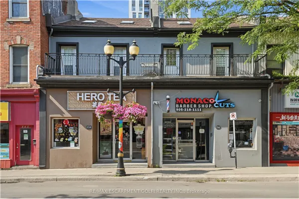 216-218 King Street E