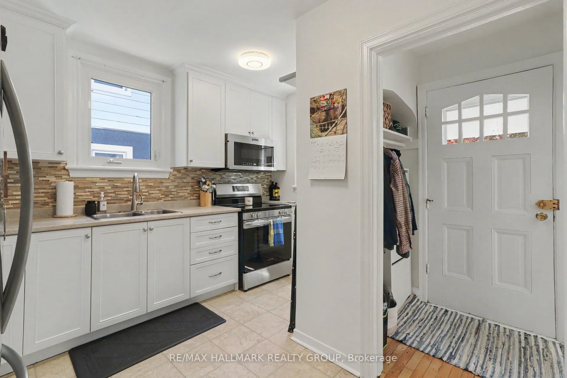 99 Dagmar Avenue