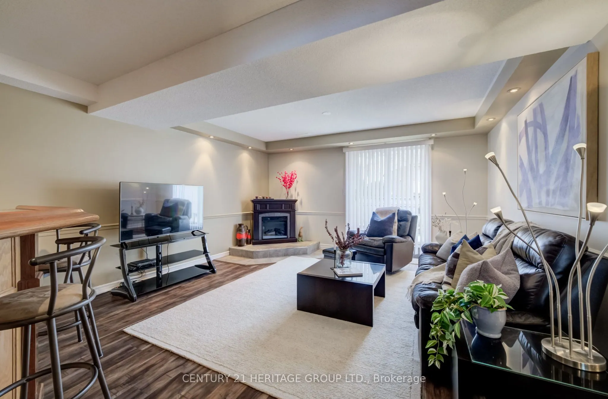 546 Jerseyville Road W