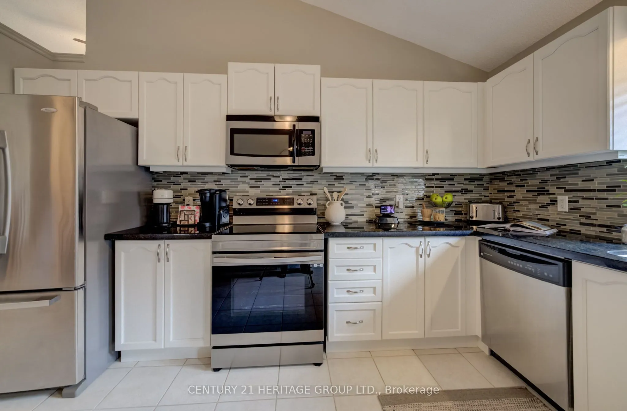 546 Jerseyville Road W