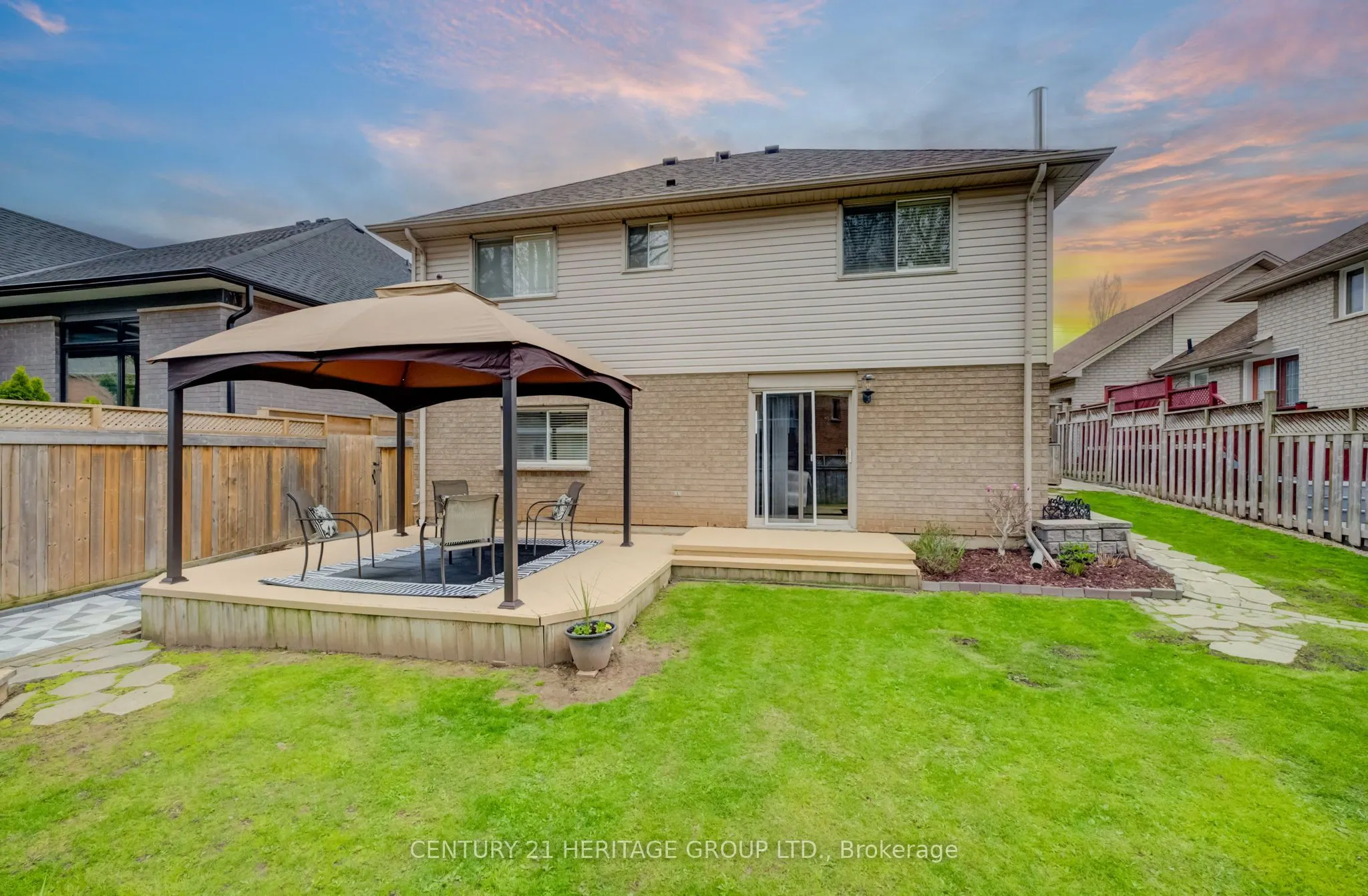 546 Jerseyville Road W