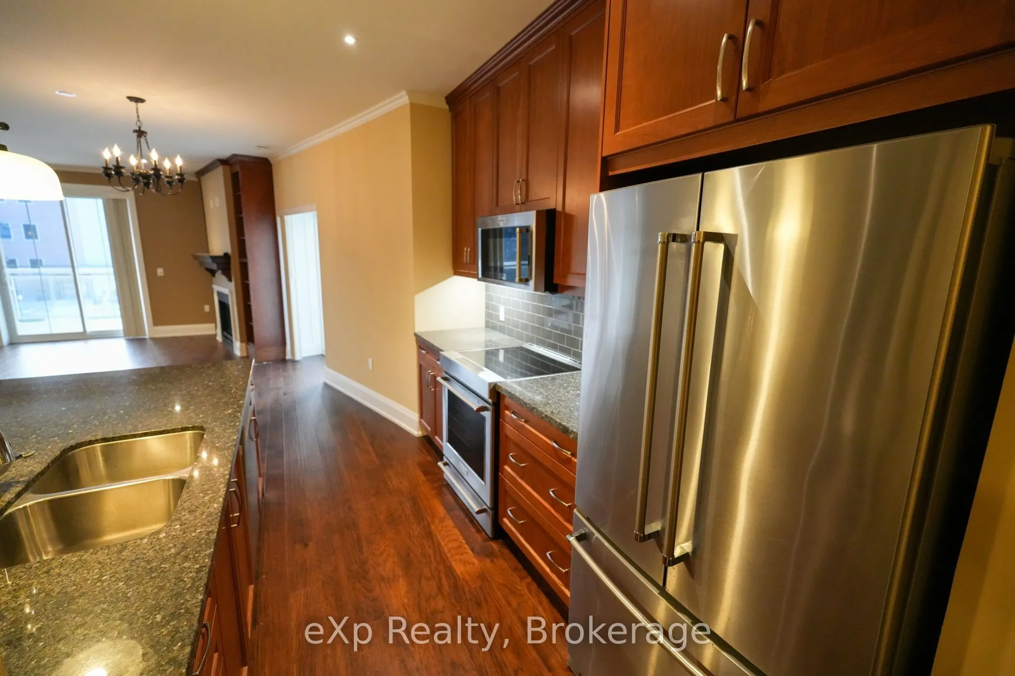 80 9th Street E #203