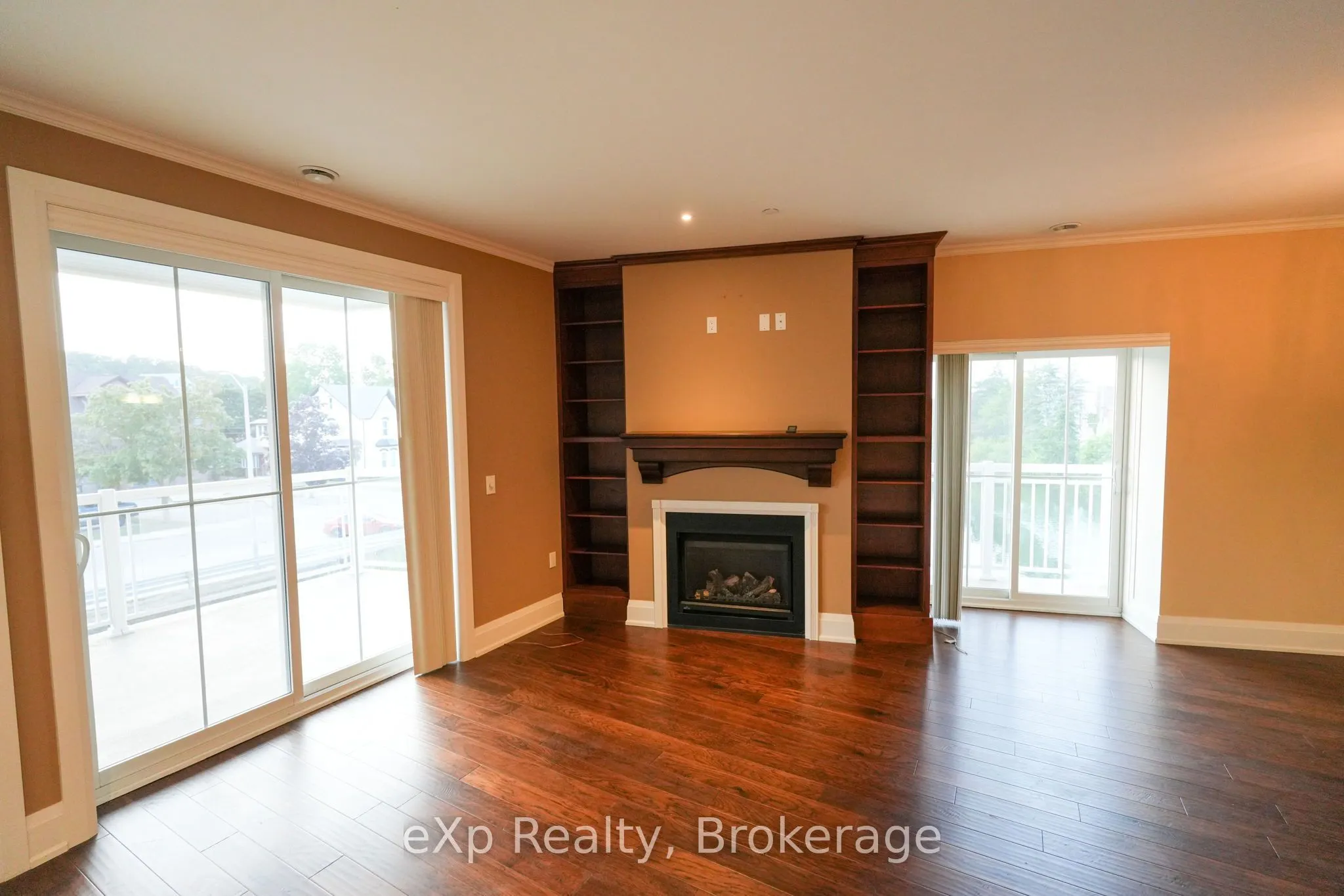 80 9th Street E #203