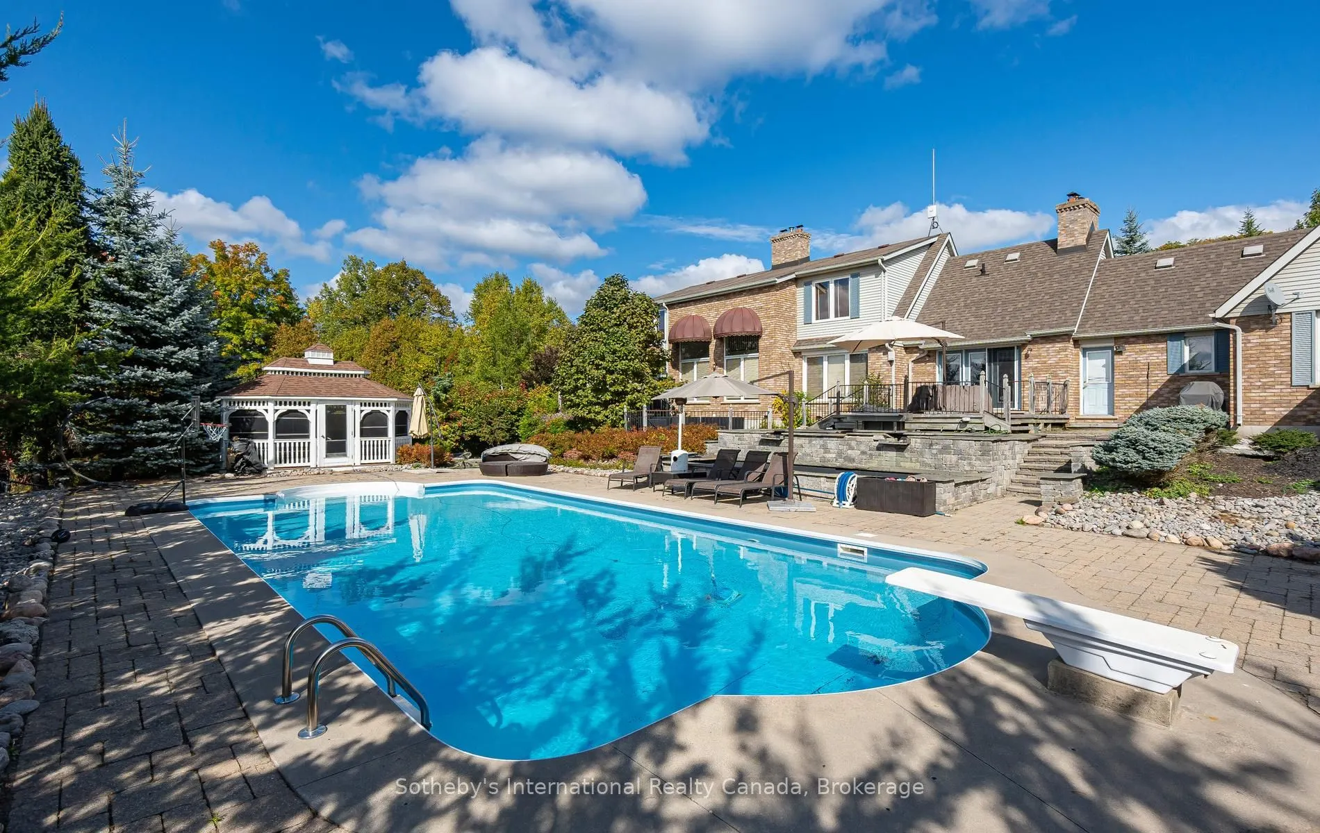 203 SKI HILL Road