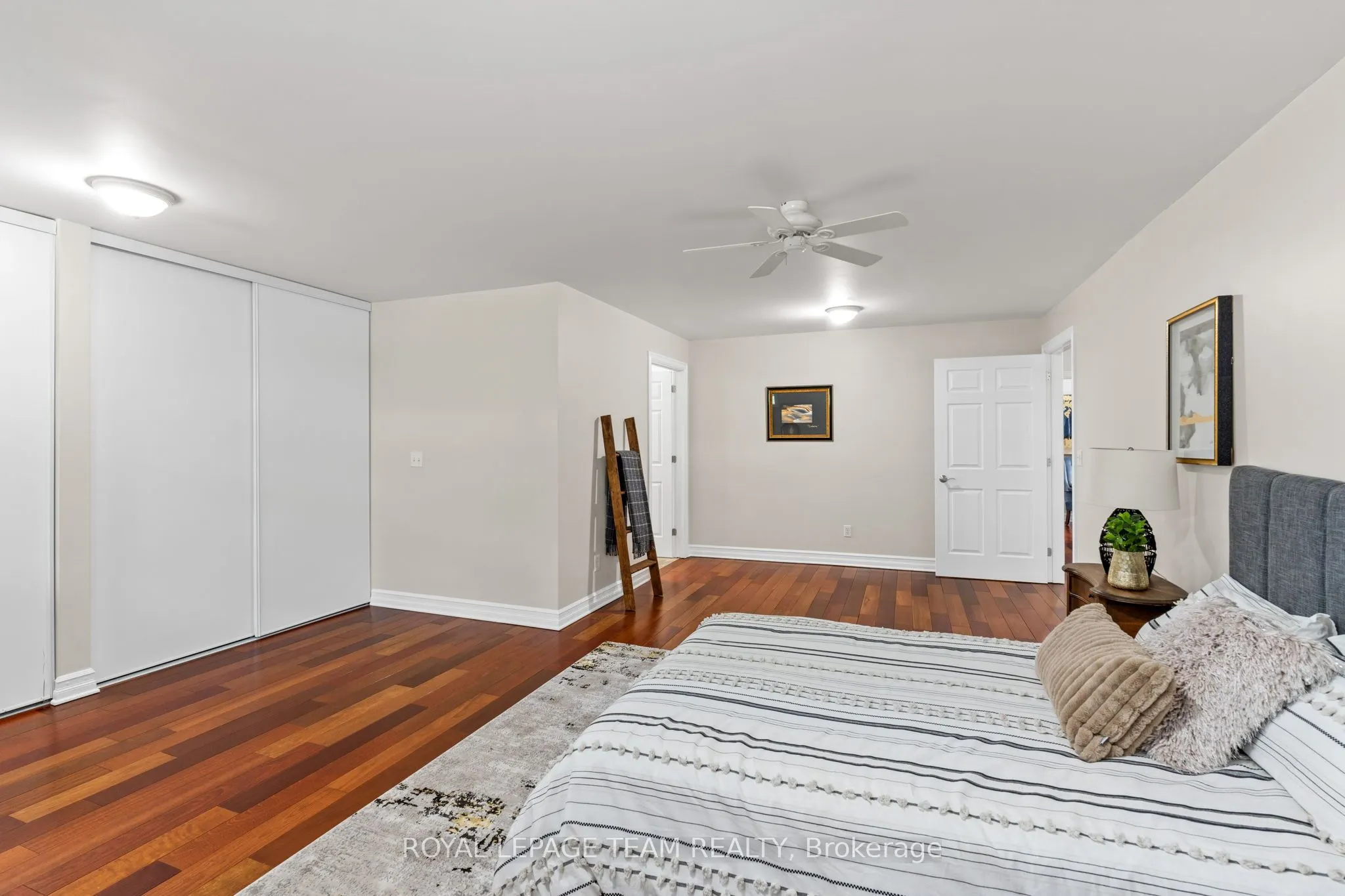 1526 Carsonby Road E