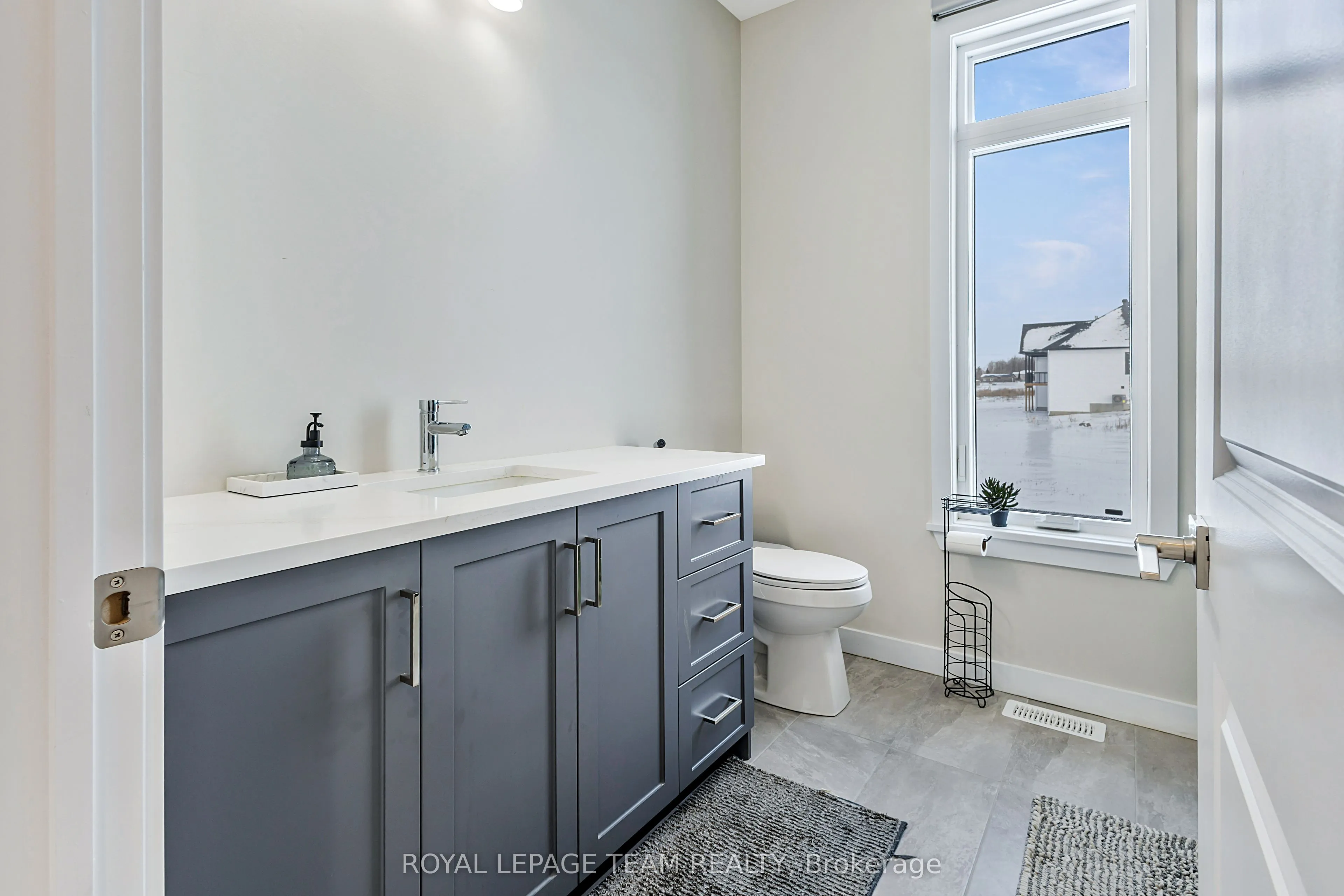 224 Trudeau Crescent