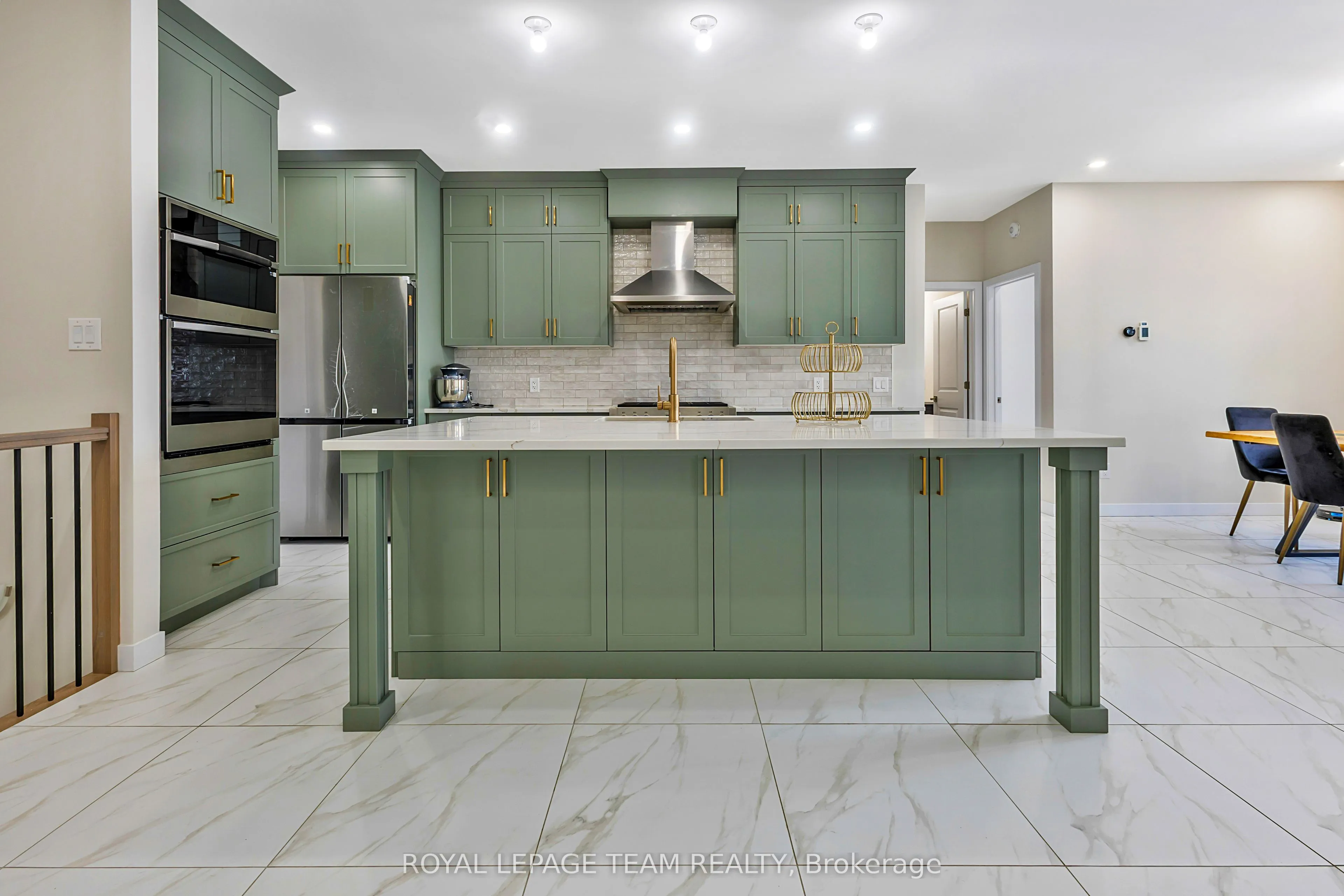 224 Trudeau Crescent