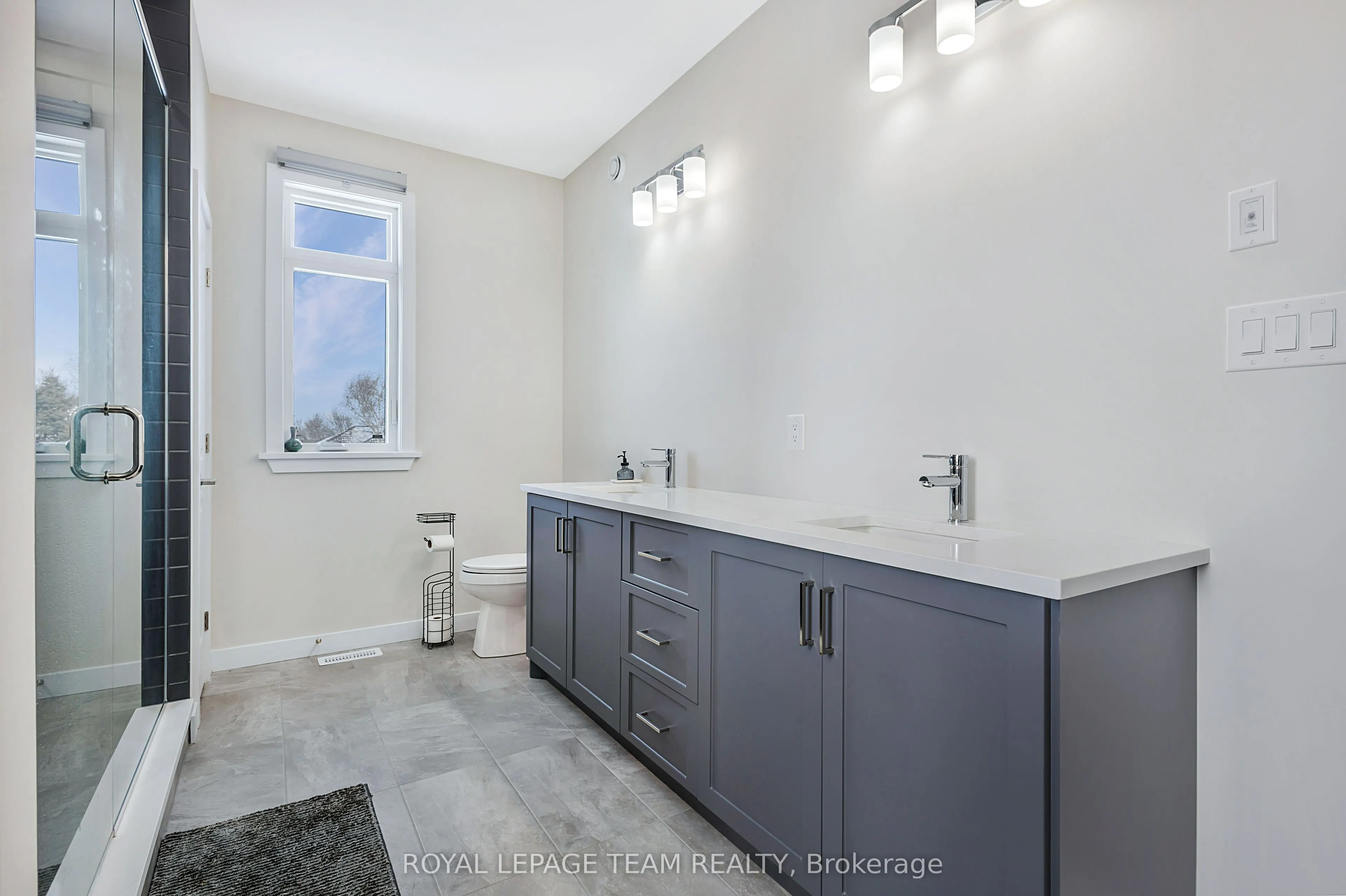 224 Trudeau Crescent