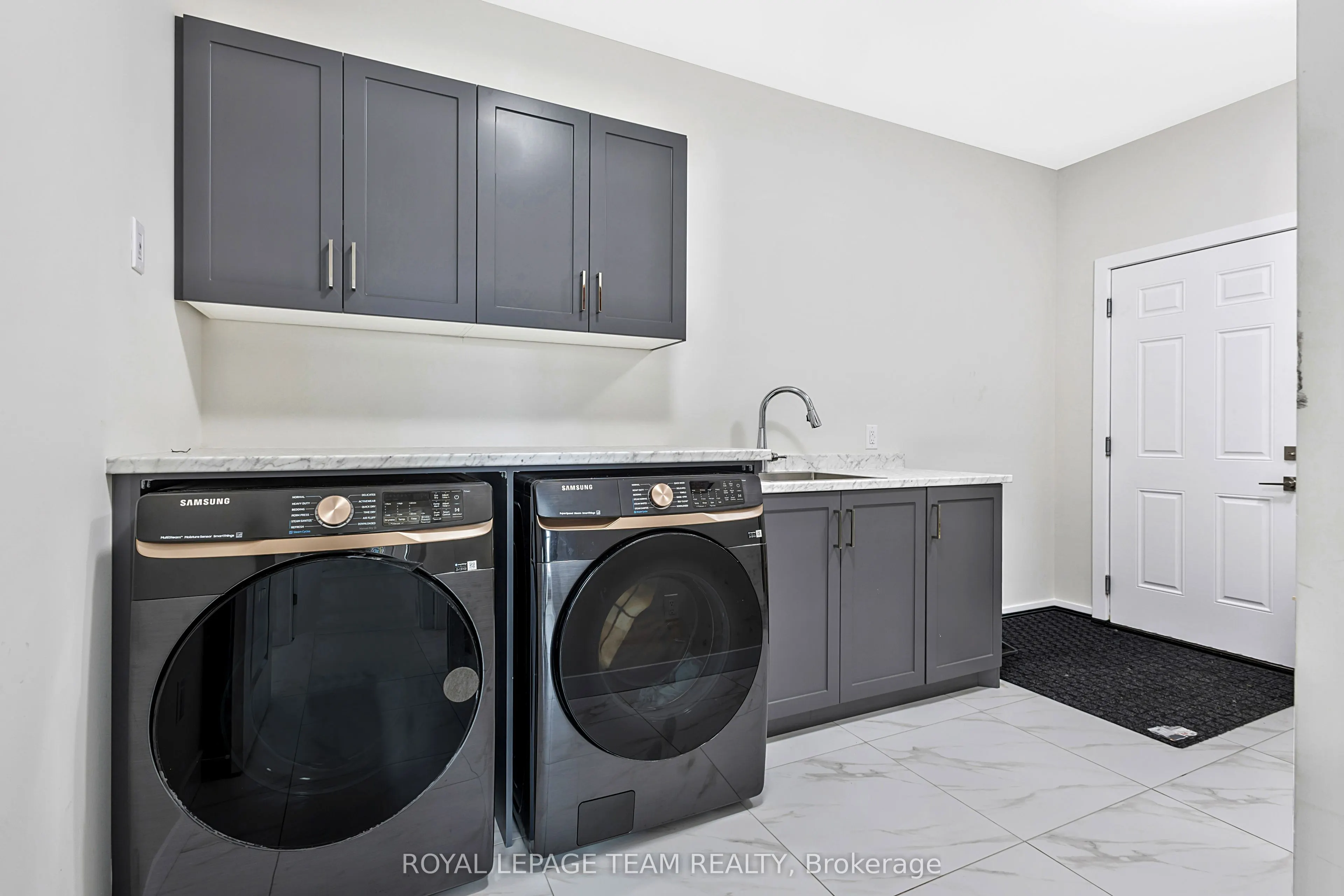 224 Trudeau Crescent