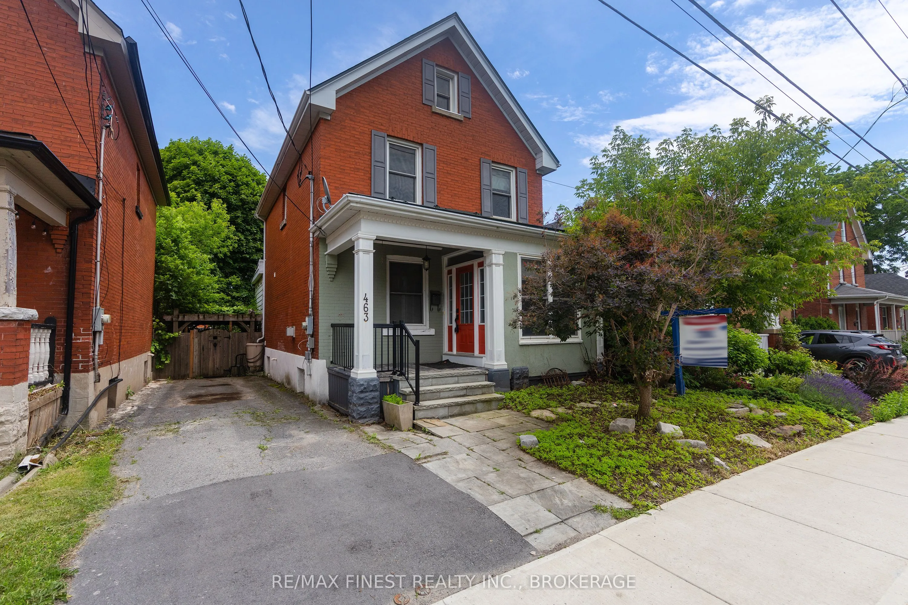 463 Victoria Street