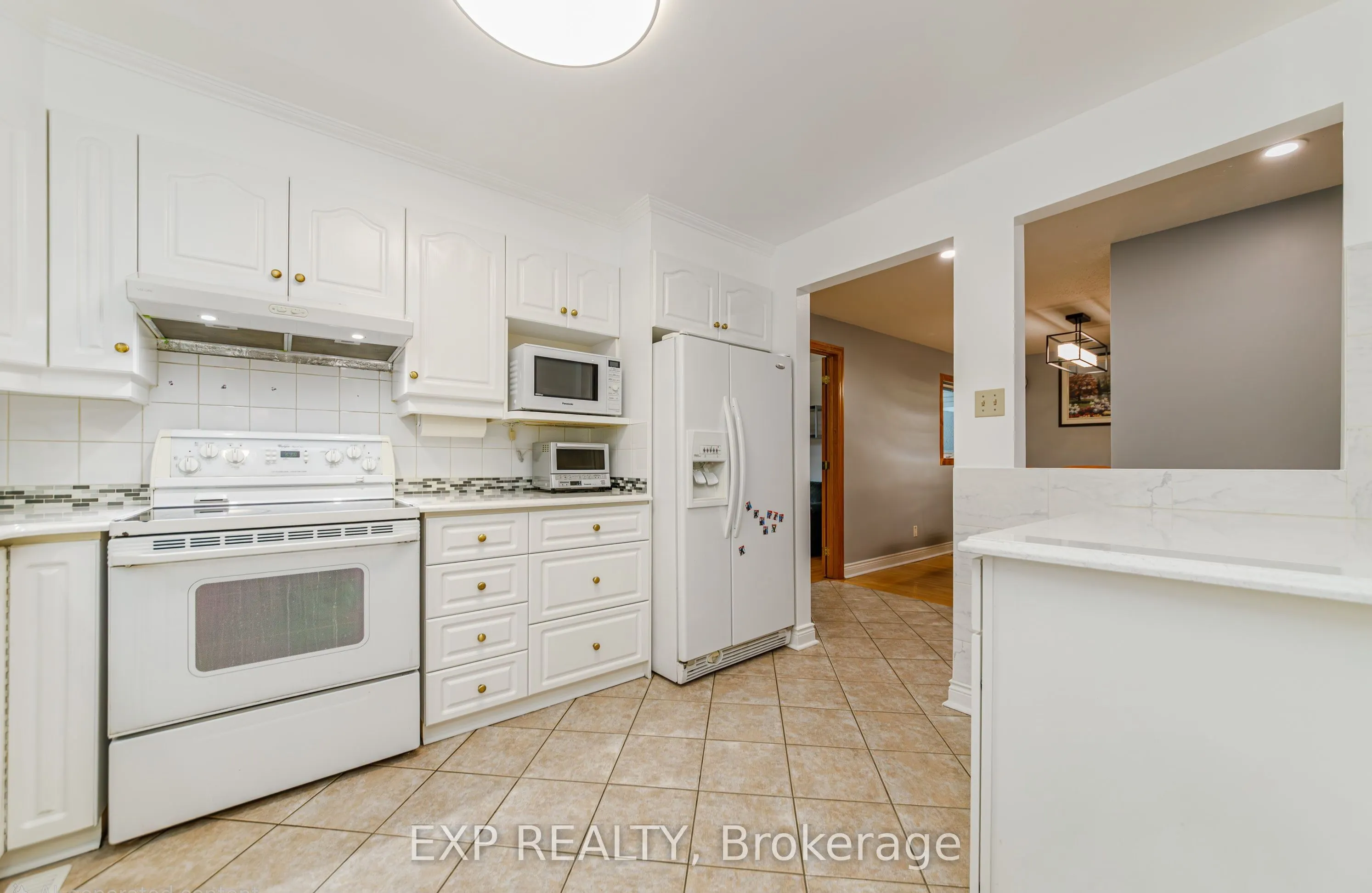 1237 Cedarcroft Crescent